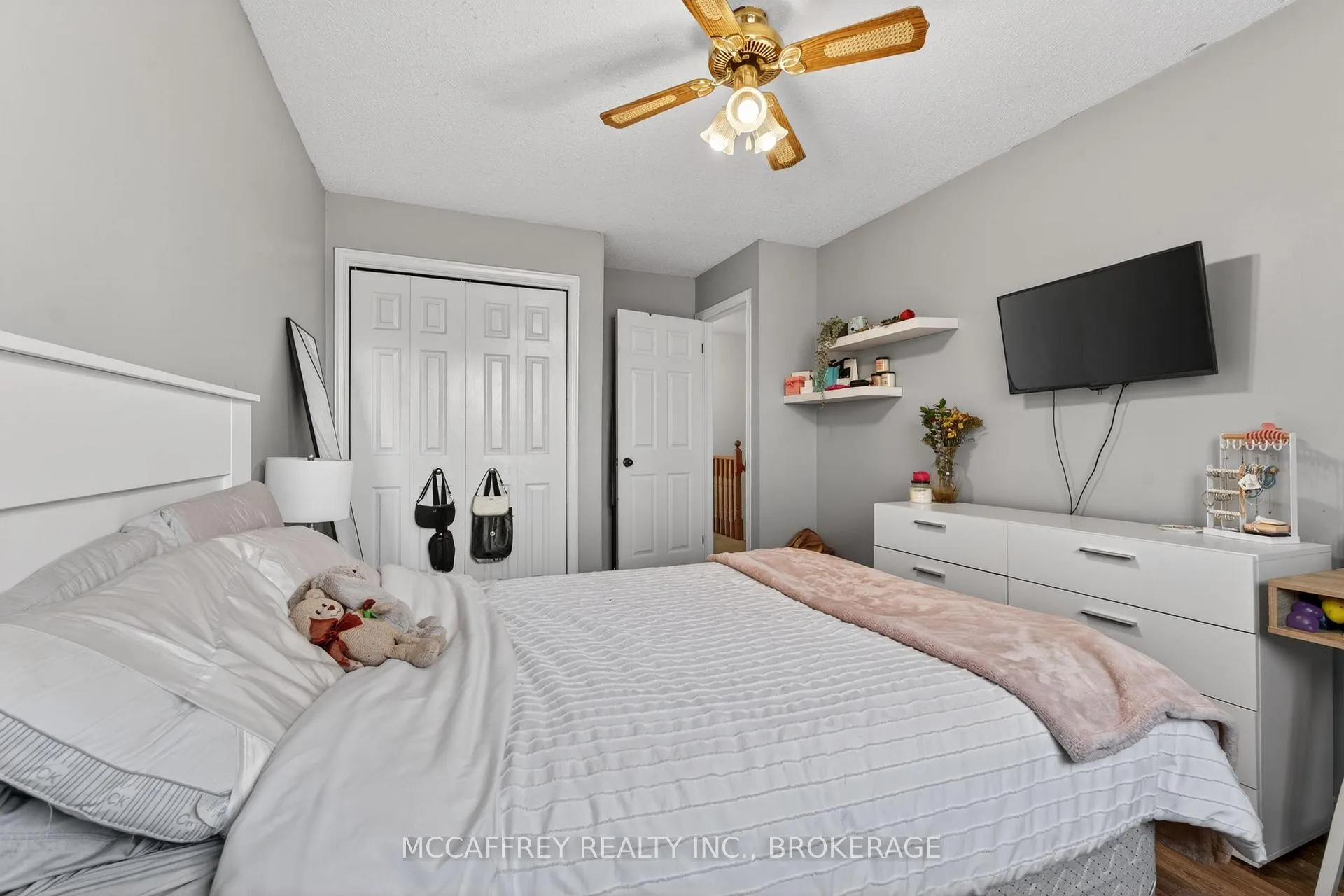 Photo 18 of 596 Whistler Terrace, Kingston, East Gardiners Rd — HOMEH