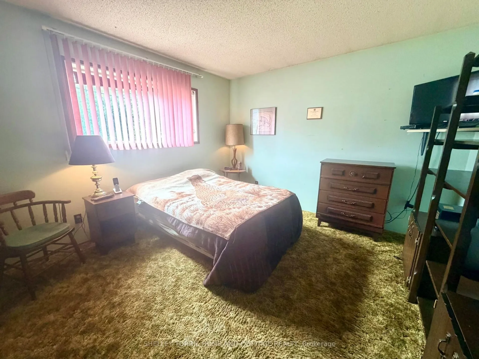 Photo 16 of 1402 Ottawa Street, Kenora, Keewatin — HOMEH