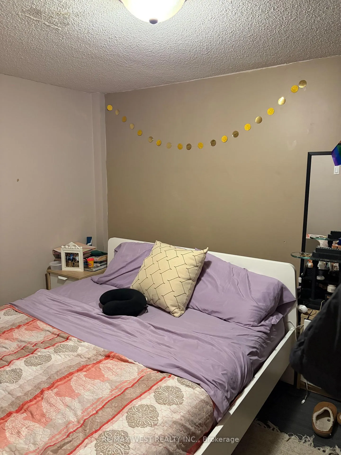 Photo 9 of Unit Basement, 247 Lansdowne Avenue, Toronto, Little Portugal — HOMEH