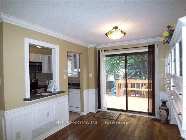 Photo 2 of 90 Miley Drive, Markham, Markville — HOMEH