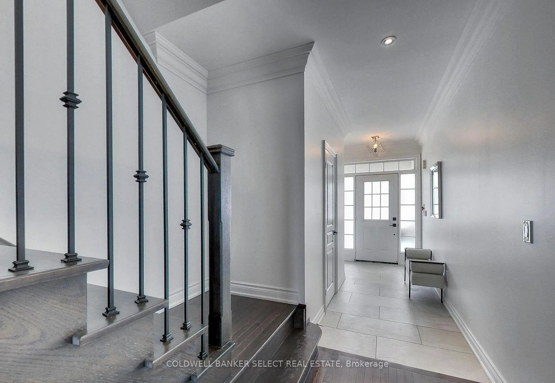 Photo 3 of 37 Alexie Way, Vaughan, Vellore Village — HOMEH