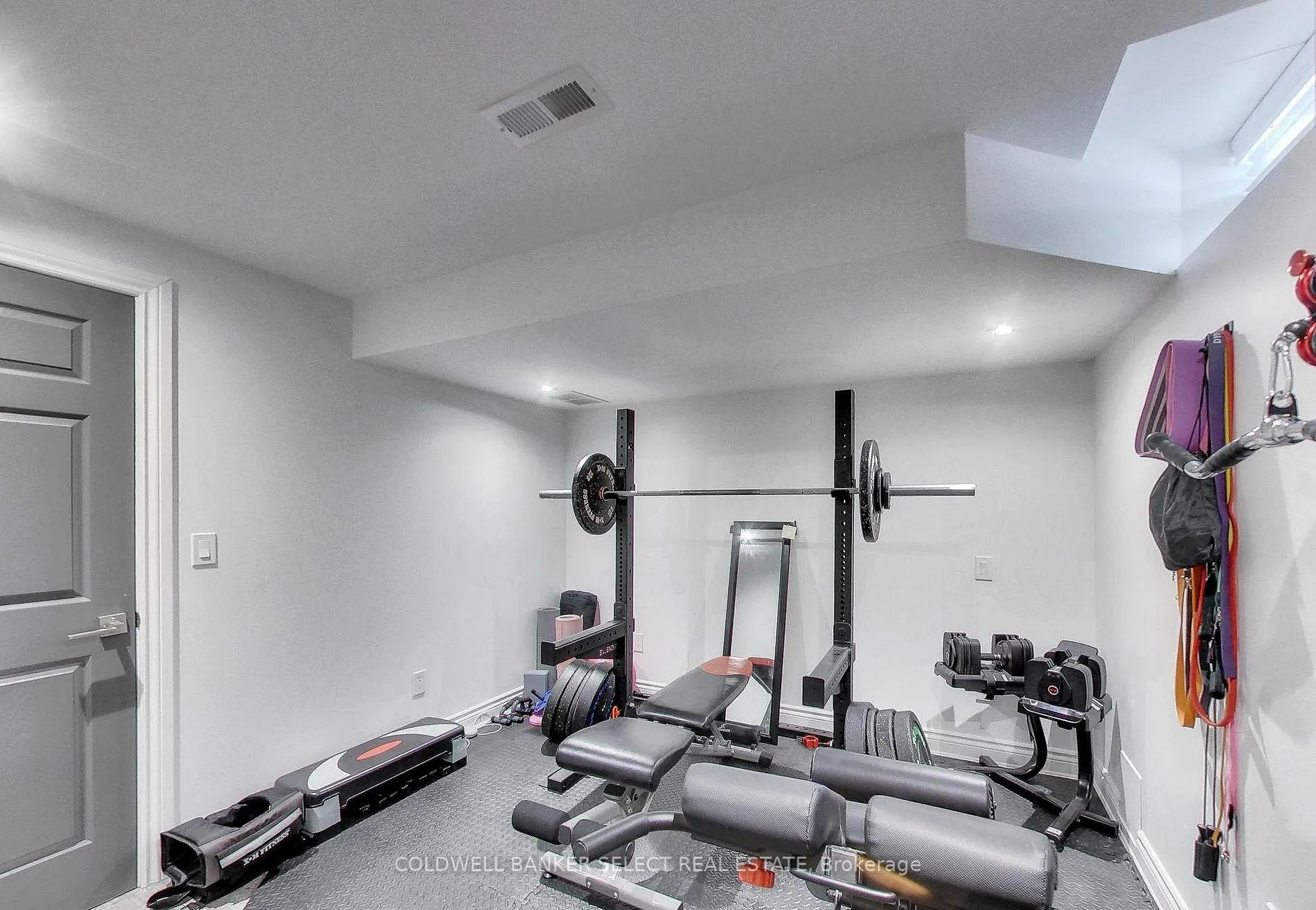 Photo 22 of 37 Alexie Way, Vaughan, Vellore Village — HOMEH