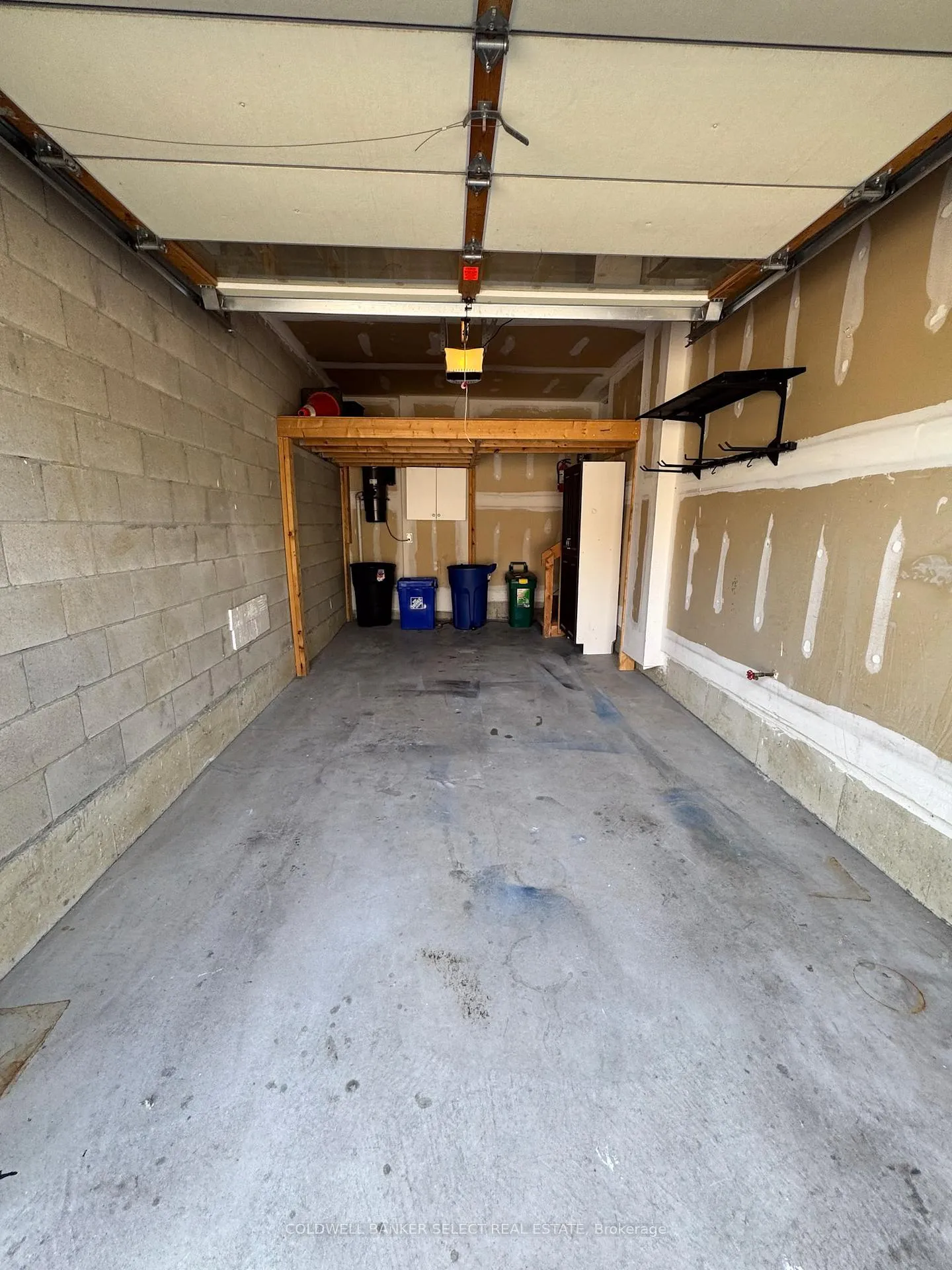 Photo 26 of 37 Alexie Way, Vaughan, Vellore Village — HOMEH