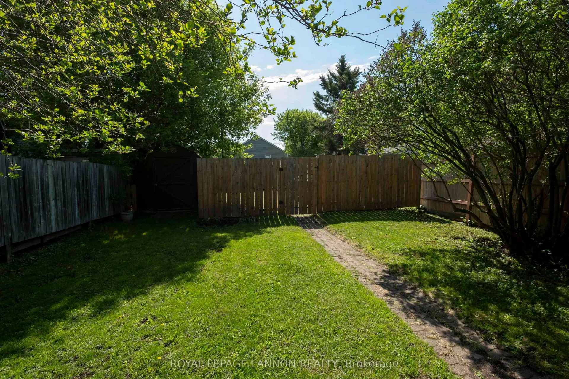 Photo 7 of 89 Algonquin Avenue S, Thunder Bay, West End — HOMEH