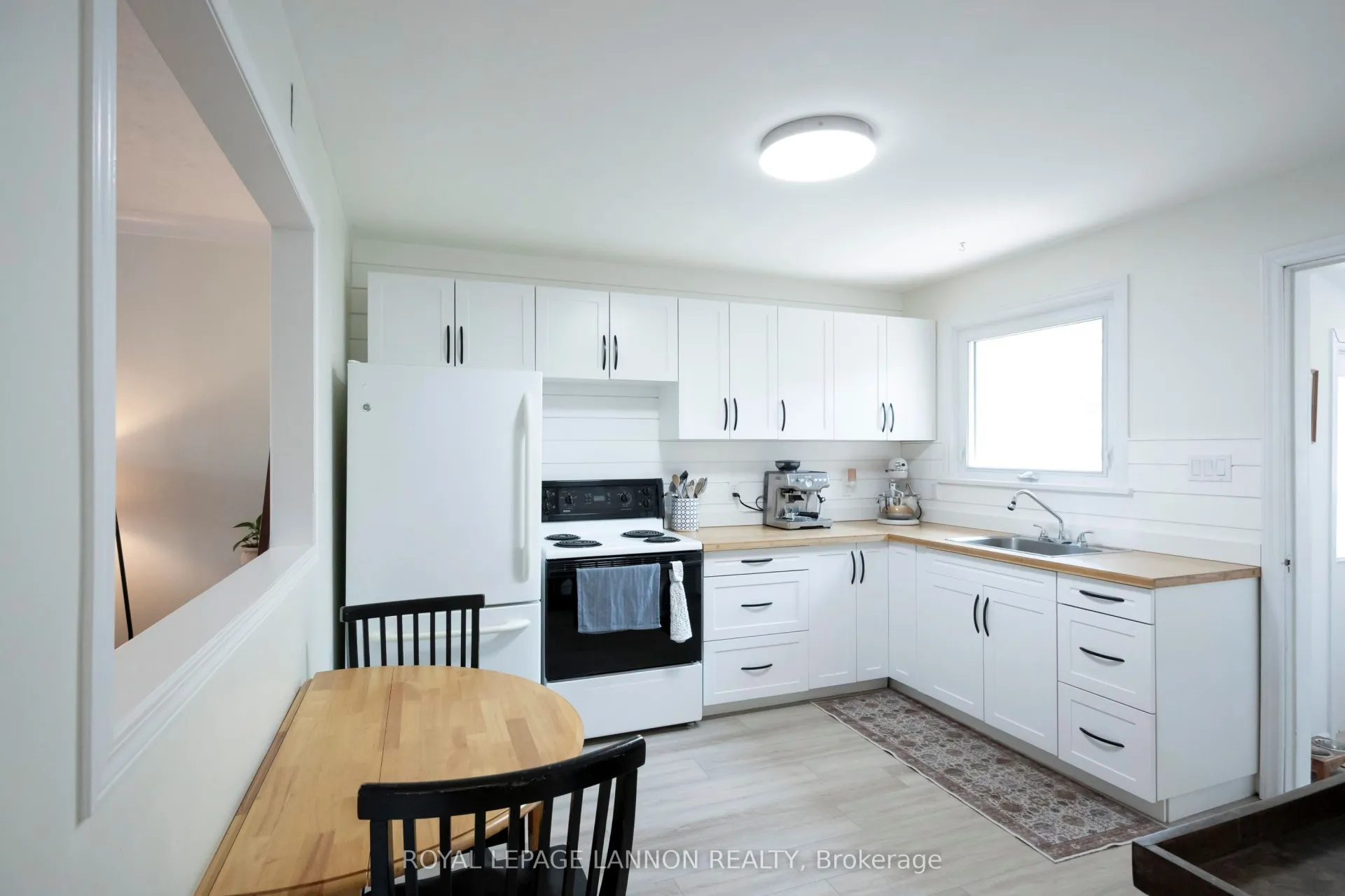 Photo 19 of 89 Algonquin Avenue S, Thunder Bay, West End — HOMEH