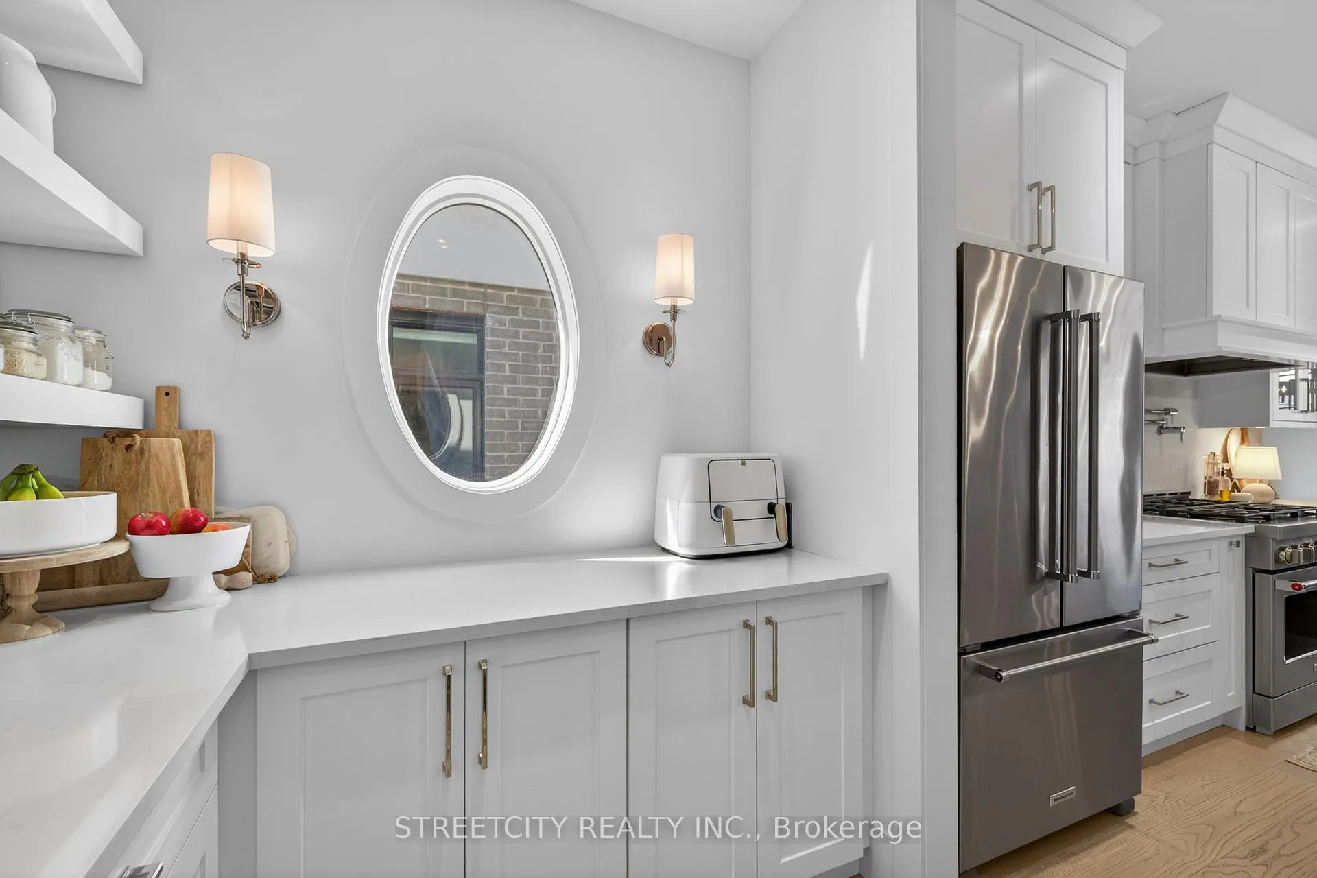 Photo 19 of 3331 Regiment Road, London, South V — HOMEH