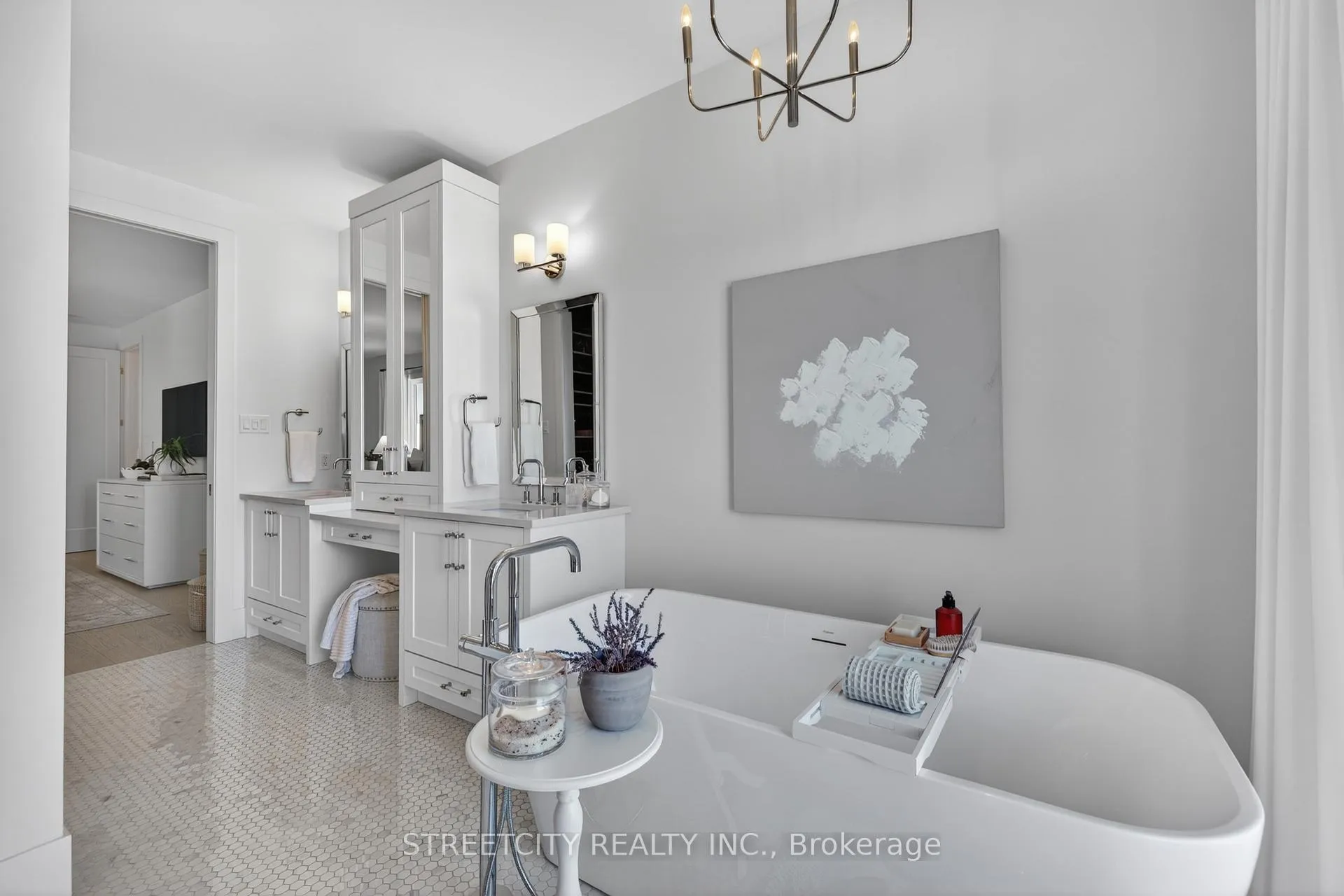 Photo 34 of 3331 Regiment Road, London, South V — HOMEH