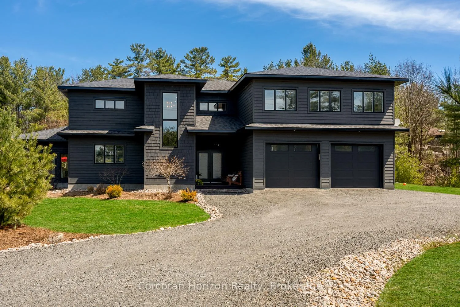 Photo 2 of 19 Ryder Drive, McDougall — HOMEH