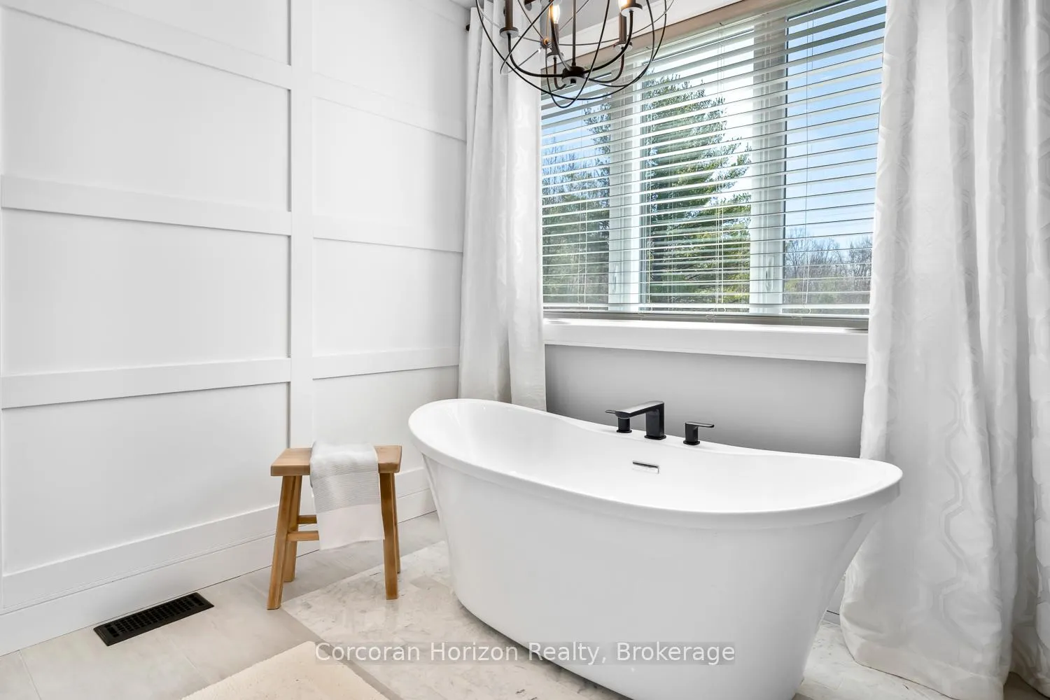 Photo 23 of 19 Ryder Drive, McDougall — HOMEH