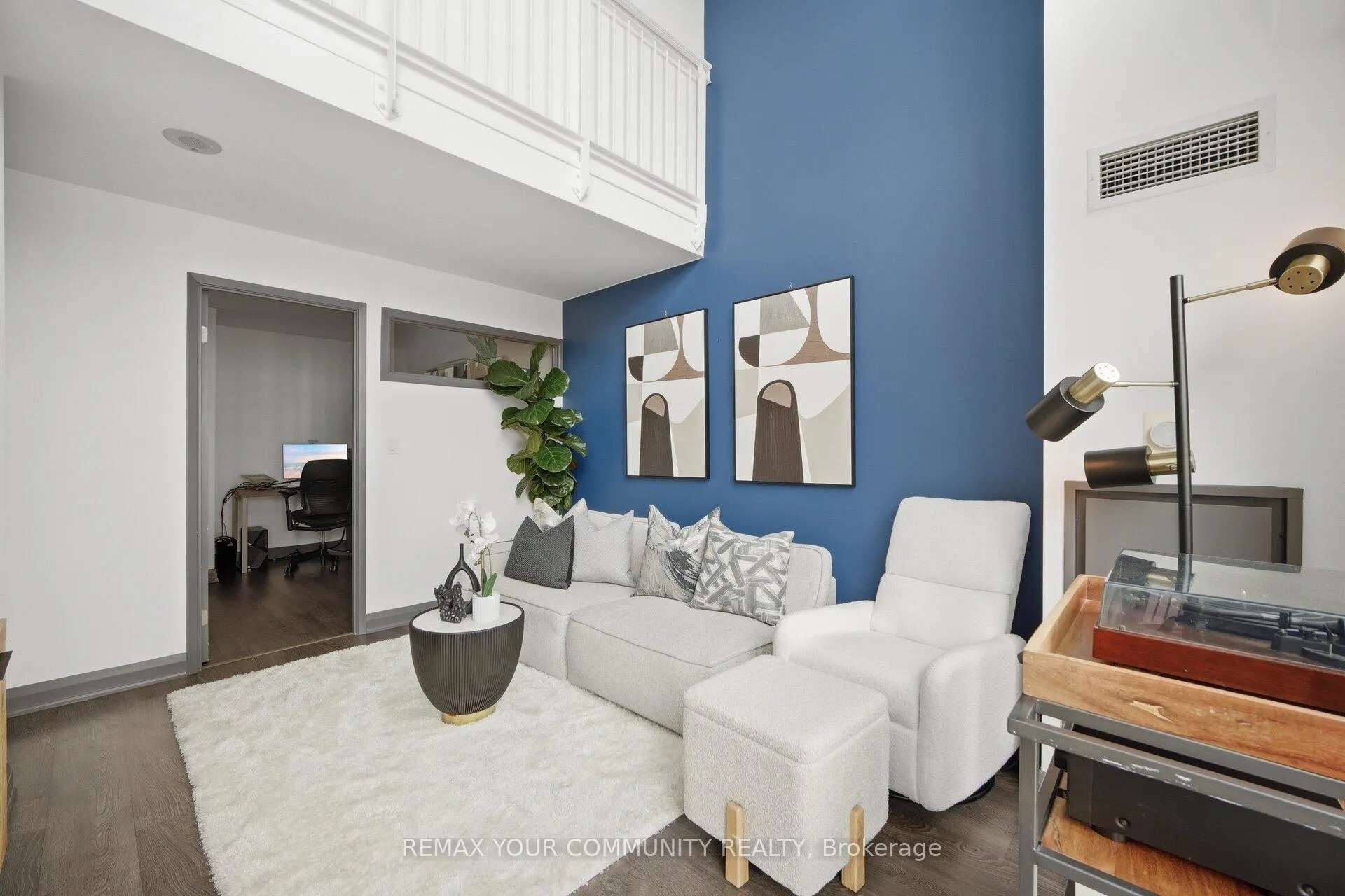 Photo 5 of Unit PH1114, 18 Merton Street, Toronto, Mount Pleasant West — HOMEH
