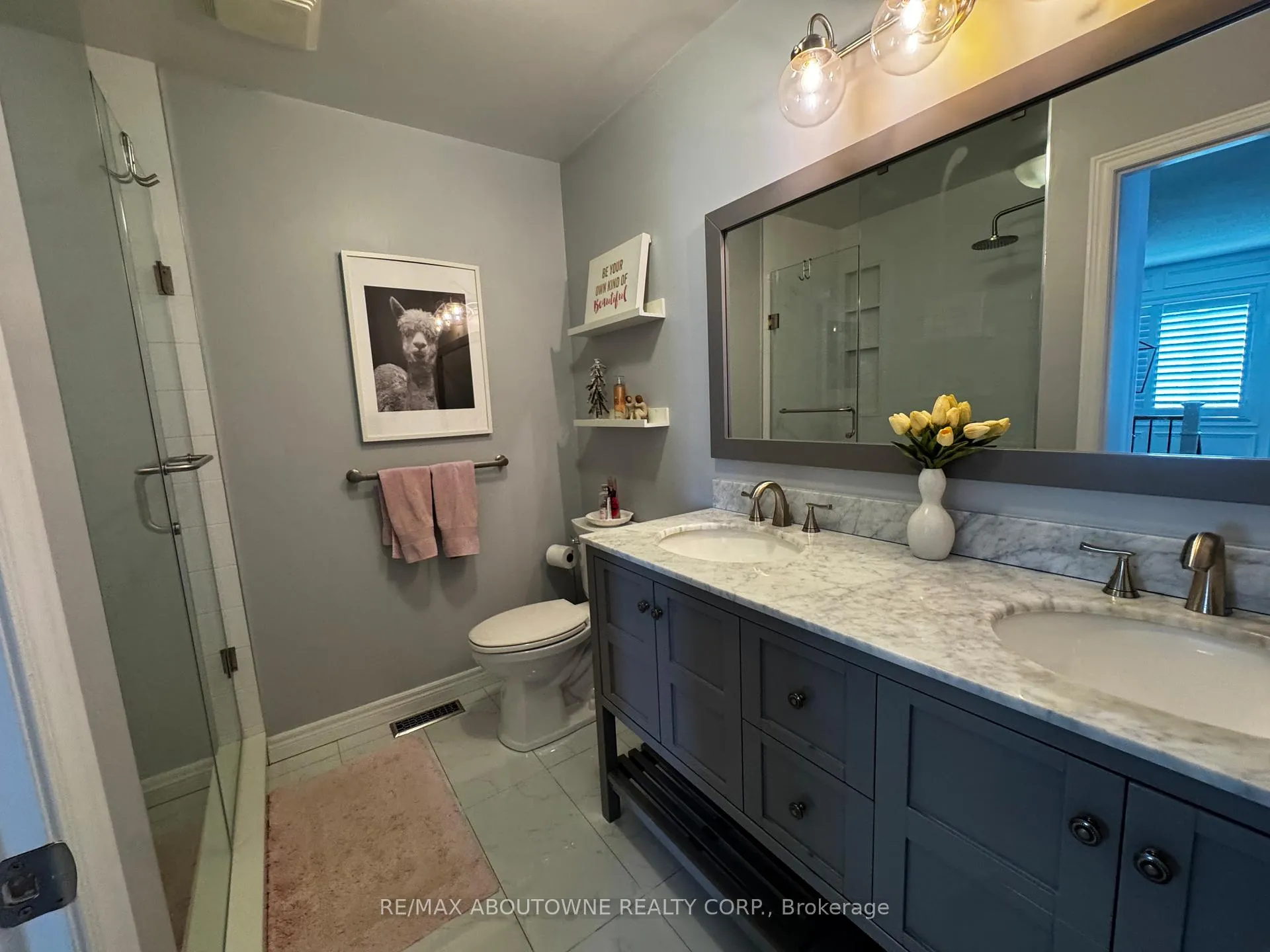Photo 15 of 85 Earl Stewart Drive, Aurora, Bayview Wellington — HOMEH
