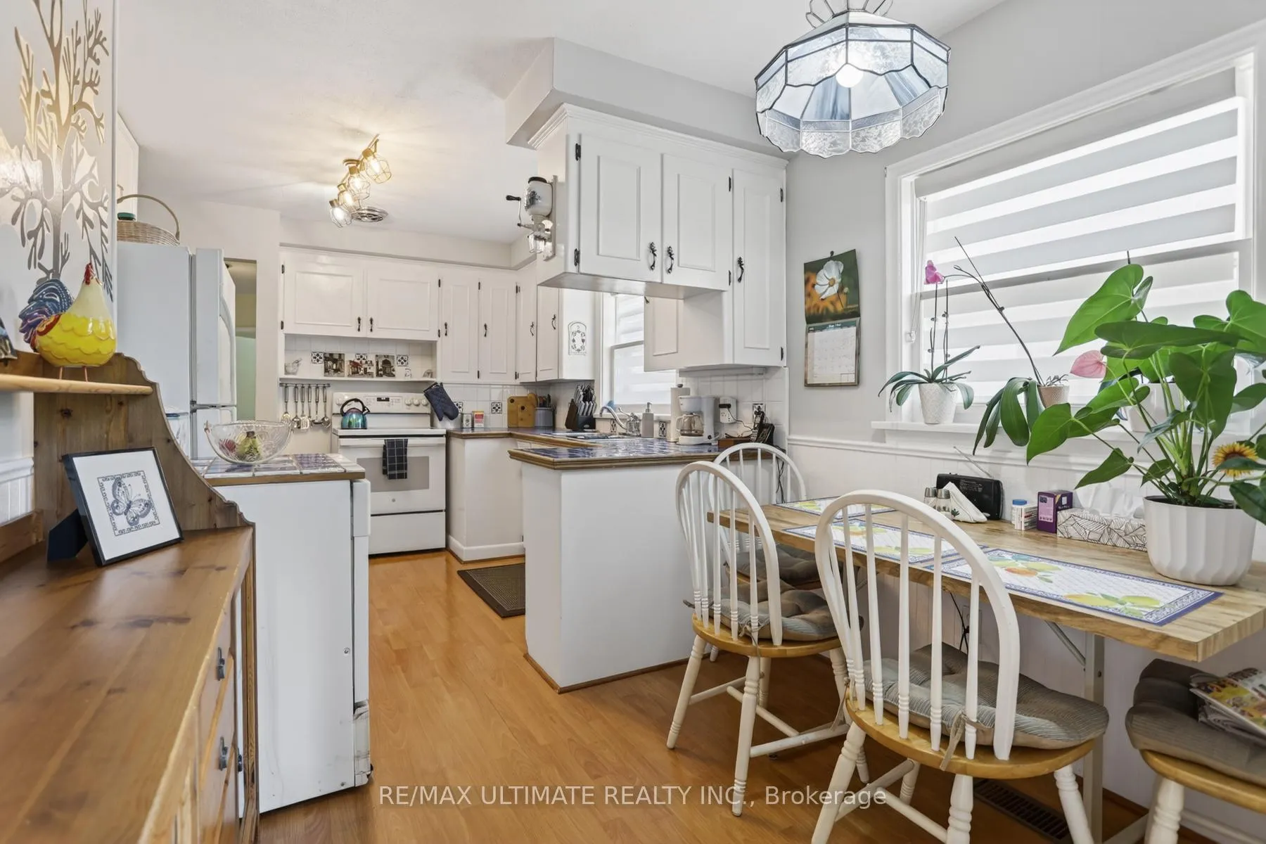 Photo 13 of 122 Nelson Street, Scarborough, Woburn — HOMEH