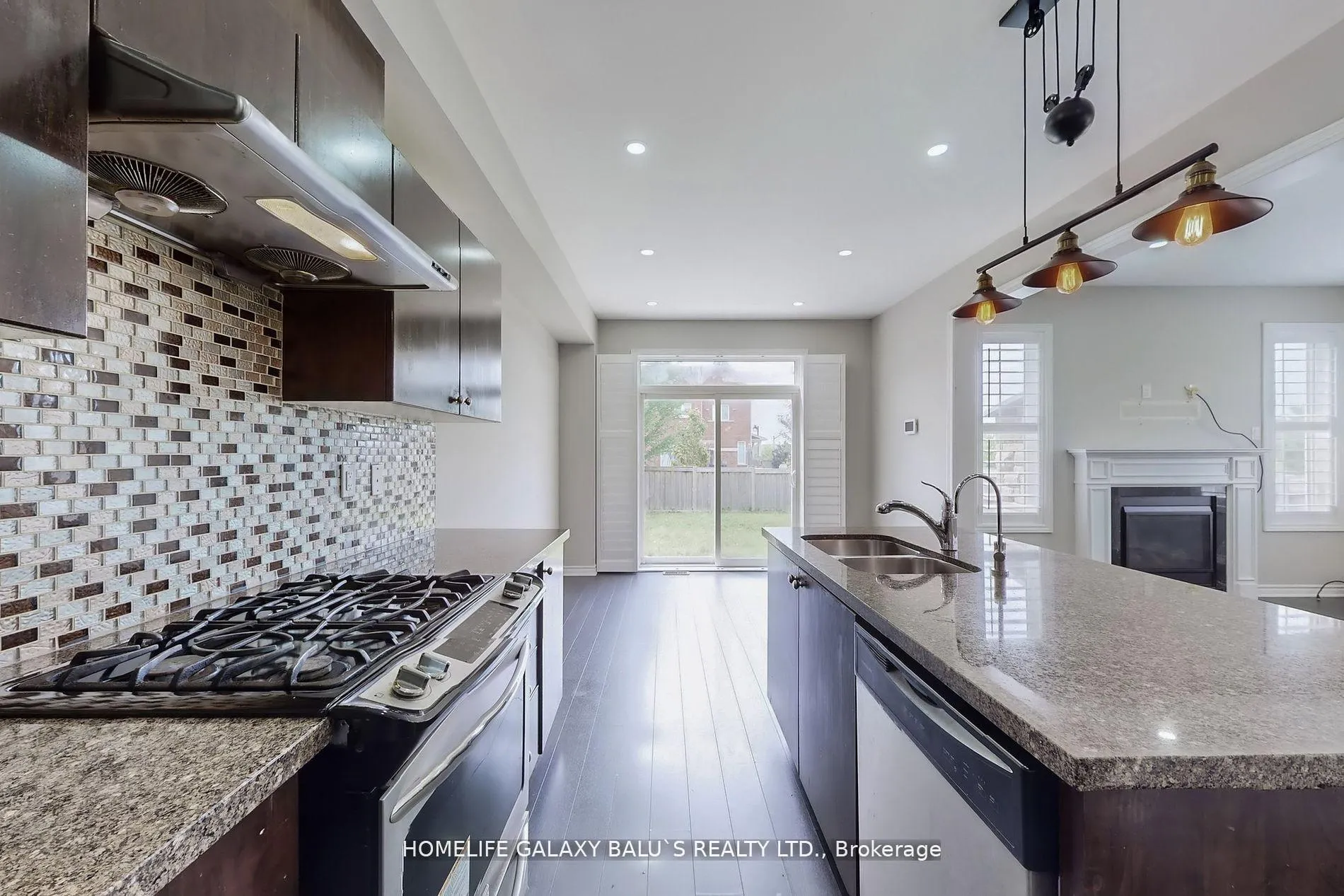 Photo 9 of Unit Main, 1 Lambdon Way, Whitby, Brooklin — HOMEH