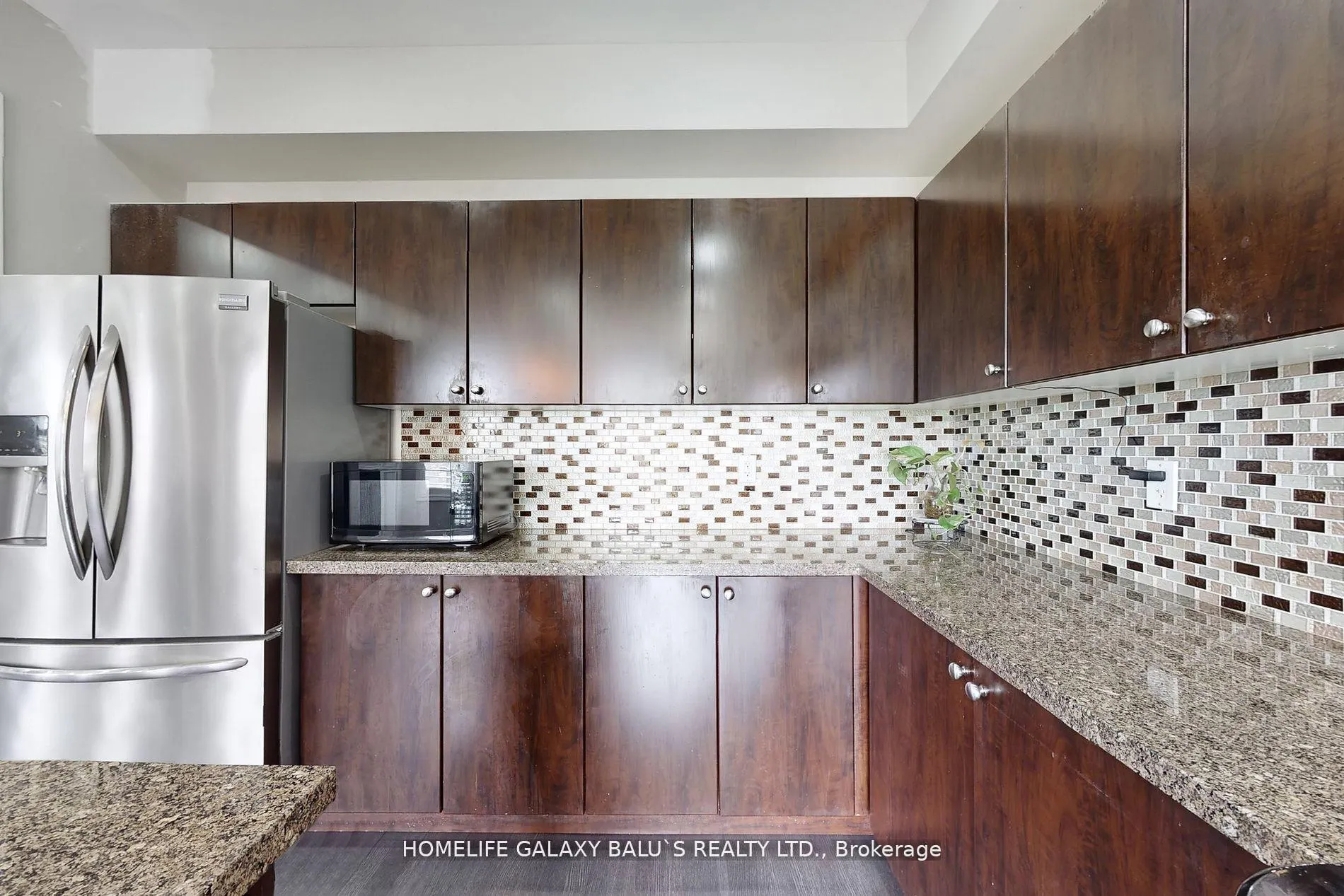 Photo 10 of Unit Main, 1 Lambdon Way, Whitby, Brooklin — HOMEH