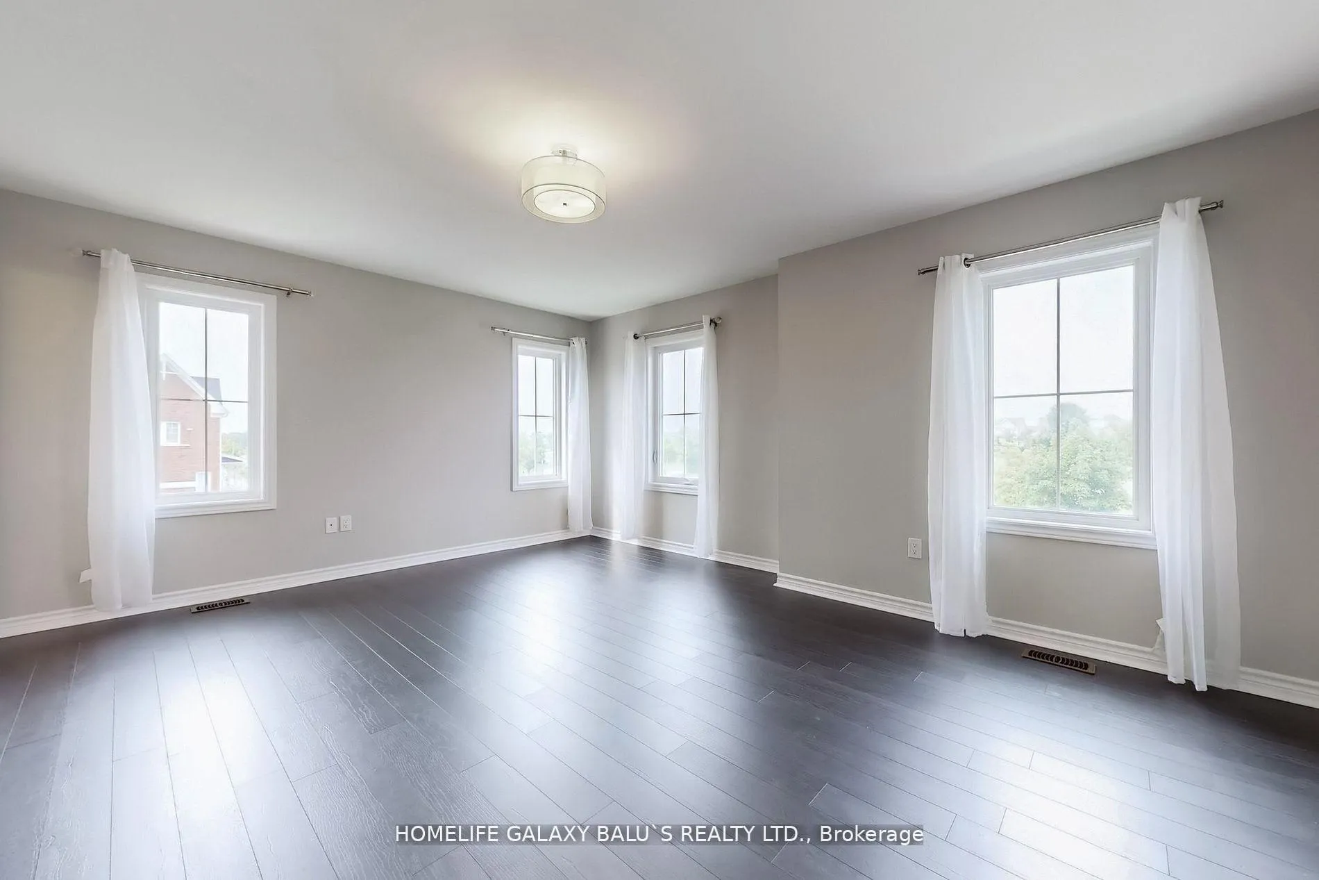 Photo 18 of Unit Main, 1 Lambdon Way, Whitby, Brooklin — HOMEH