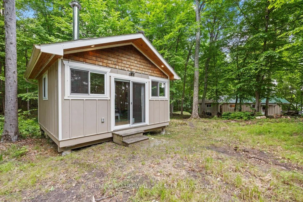 Photo 14 of 6296 Big Island, Rideau Lakes, Rideau Lakes (South Burgess) Twp — HOMEH