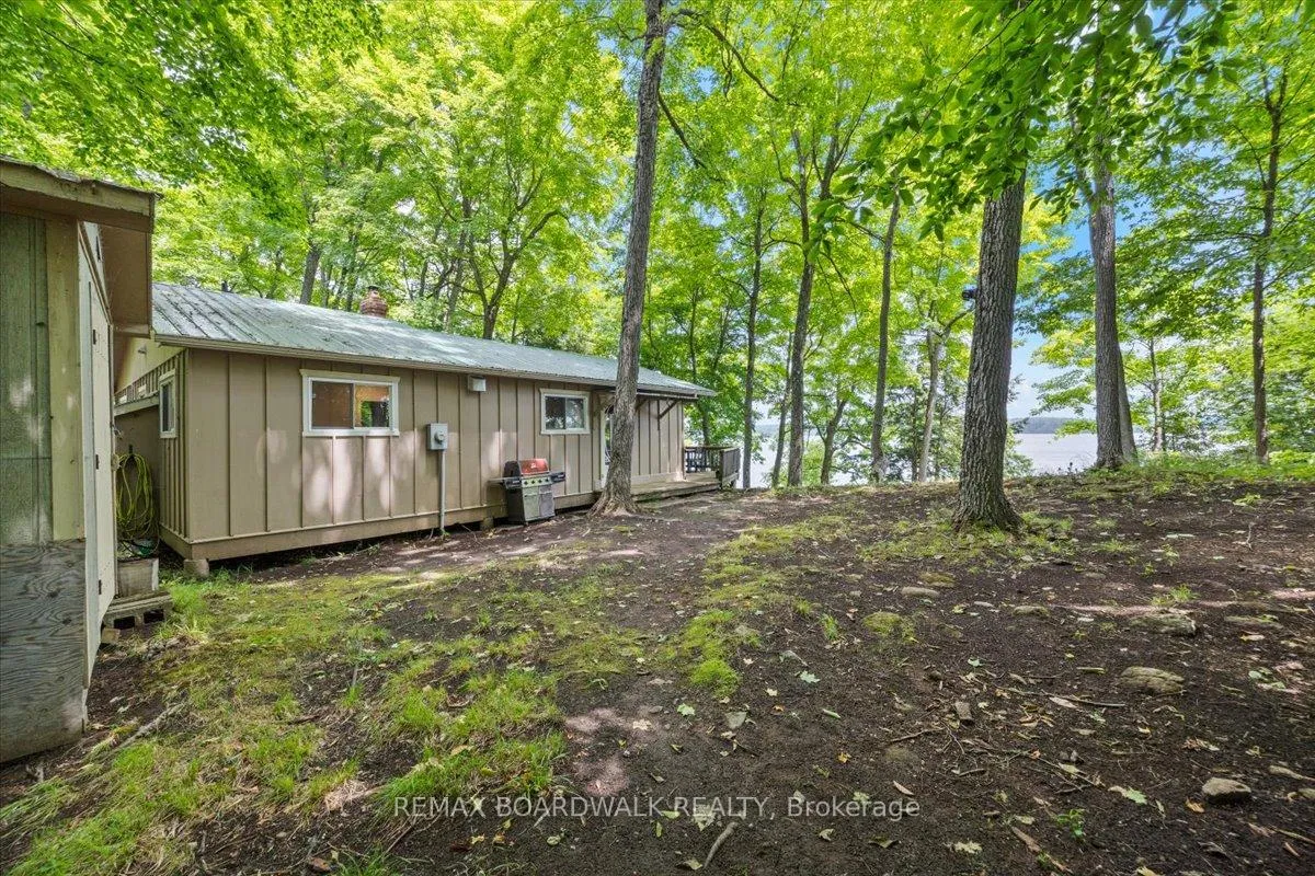 Photo 17 of 6296 Big Island, Rideau Lakes, Rideau Lakes (South Burgess) Twp — HOMEH