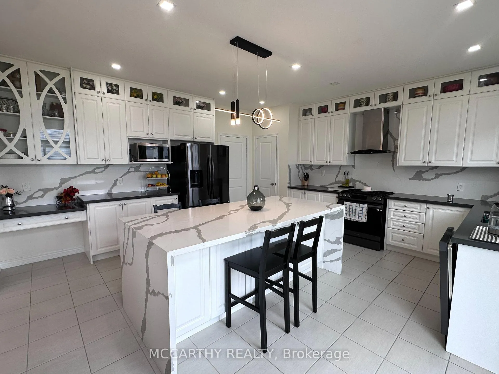 Photo 14 of 451 Black Cherry Crescent, Melancthon, Rural Melancthon — HOMEH