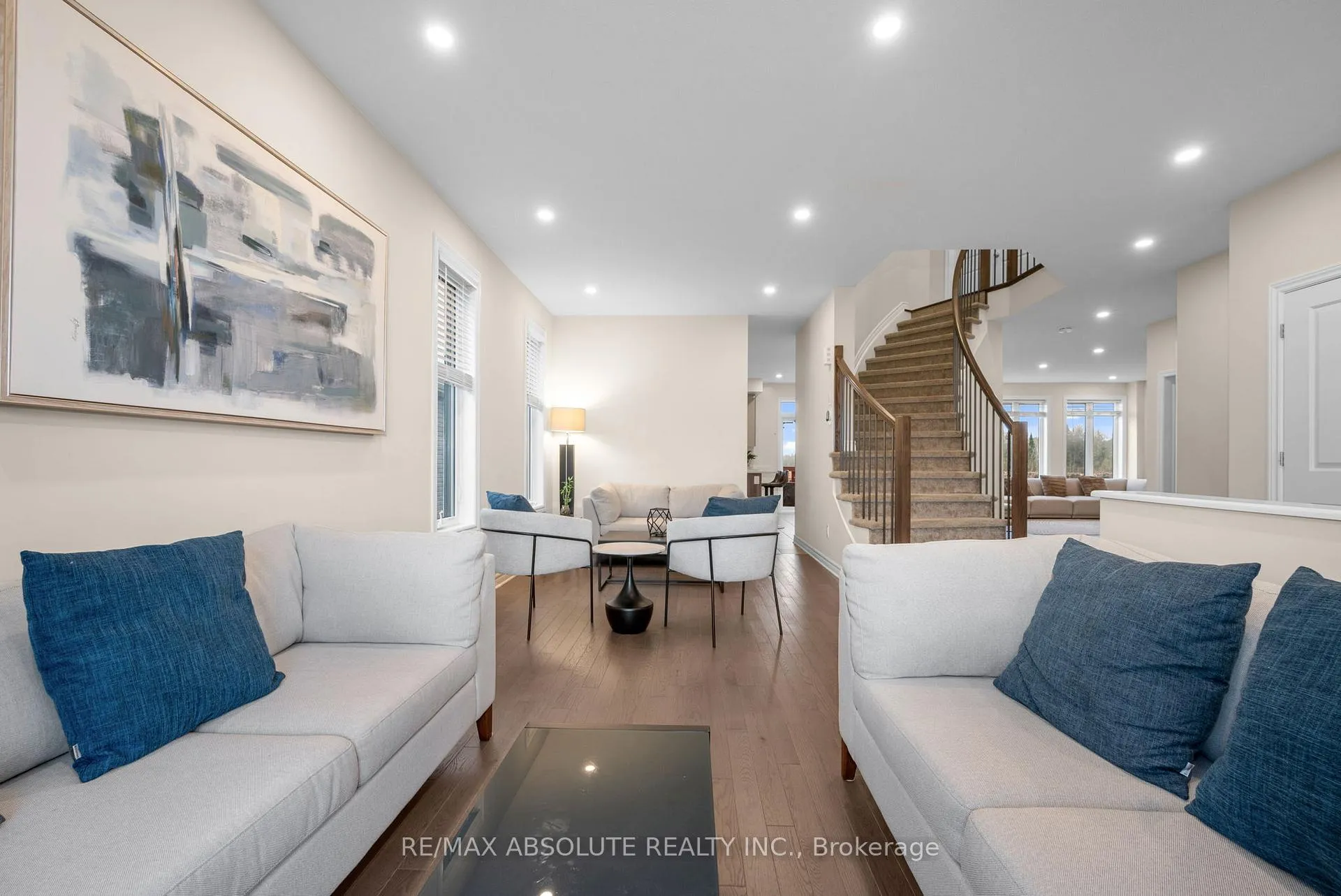 Photo 6 of 706 Parade Drive, Ottawa, Stittsville (South) — HOMEH