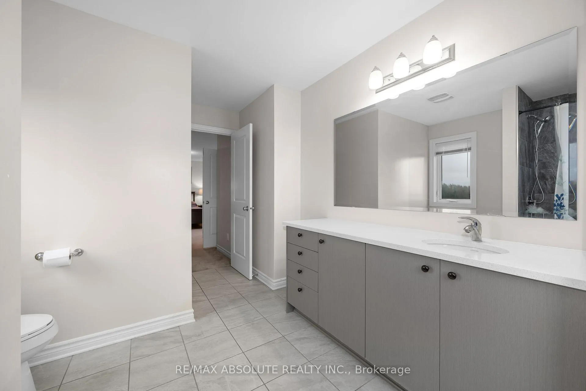 Photo 25 of 706 Parade Drive, Ottawa, Stittsville (South) — HOMEH