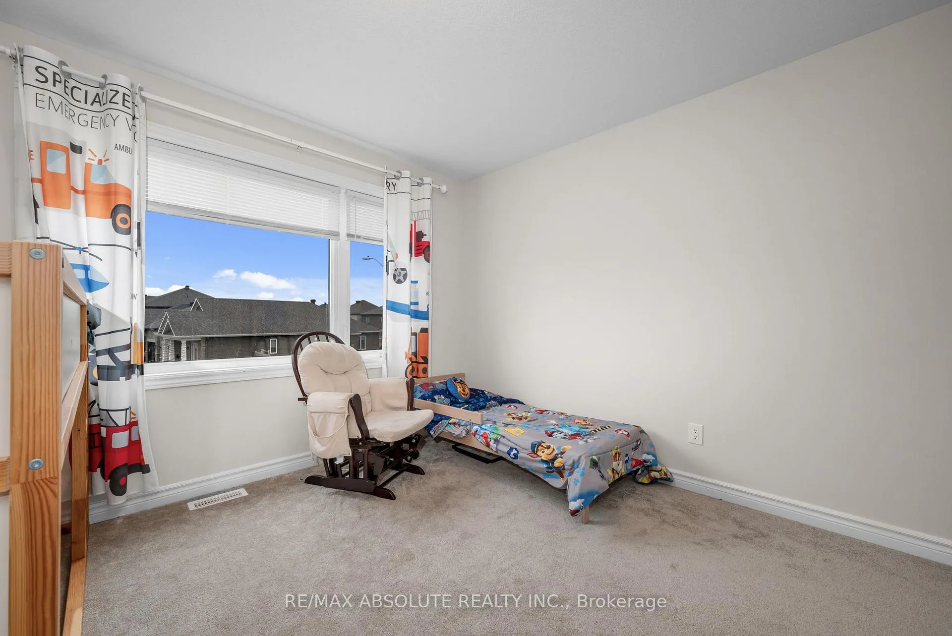 Photo 31 of 706 Parade Drive, Ottawa, Stittsville (South) — HOMEH