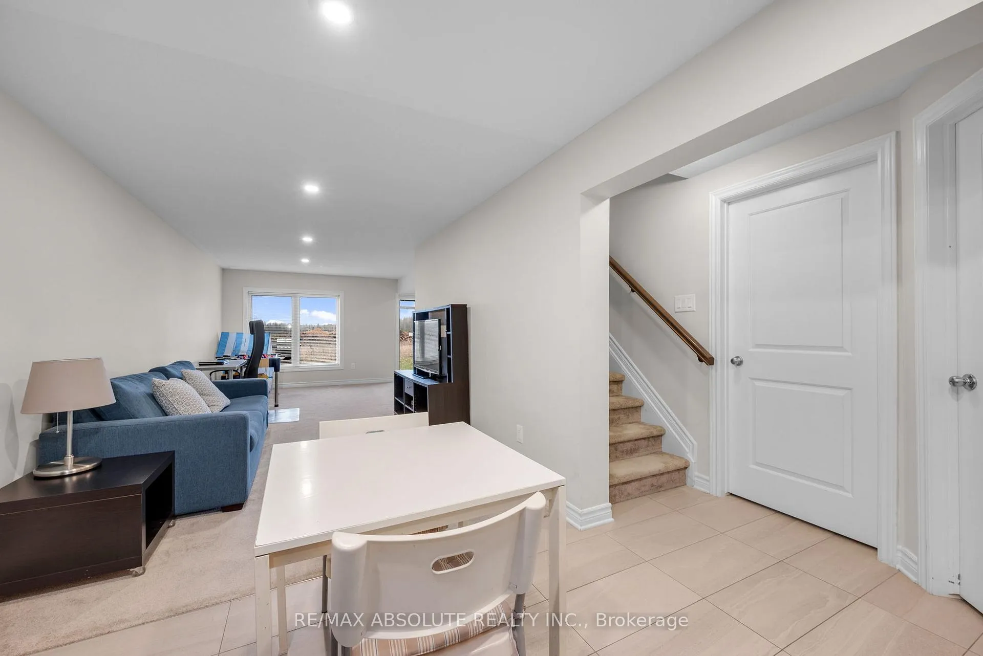 Photo 41 of 706 Parade Drive, Ottawa, Stittsville (South) — HOMEH