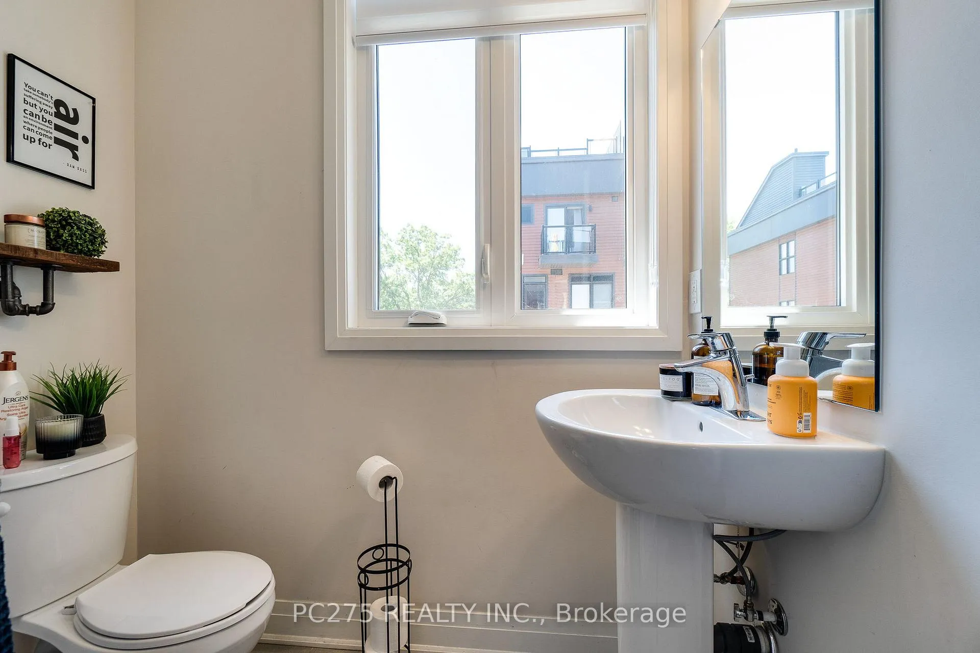 Photo 15 of Unit 34, 2 Willow Street, Brant, Paris — HOMEH