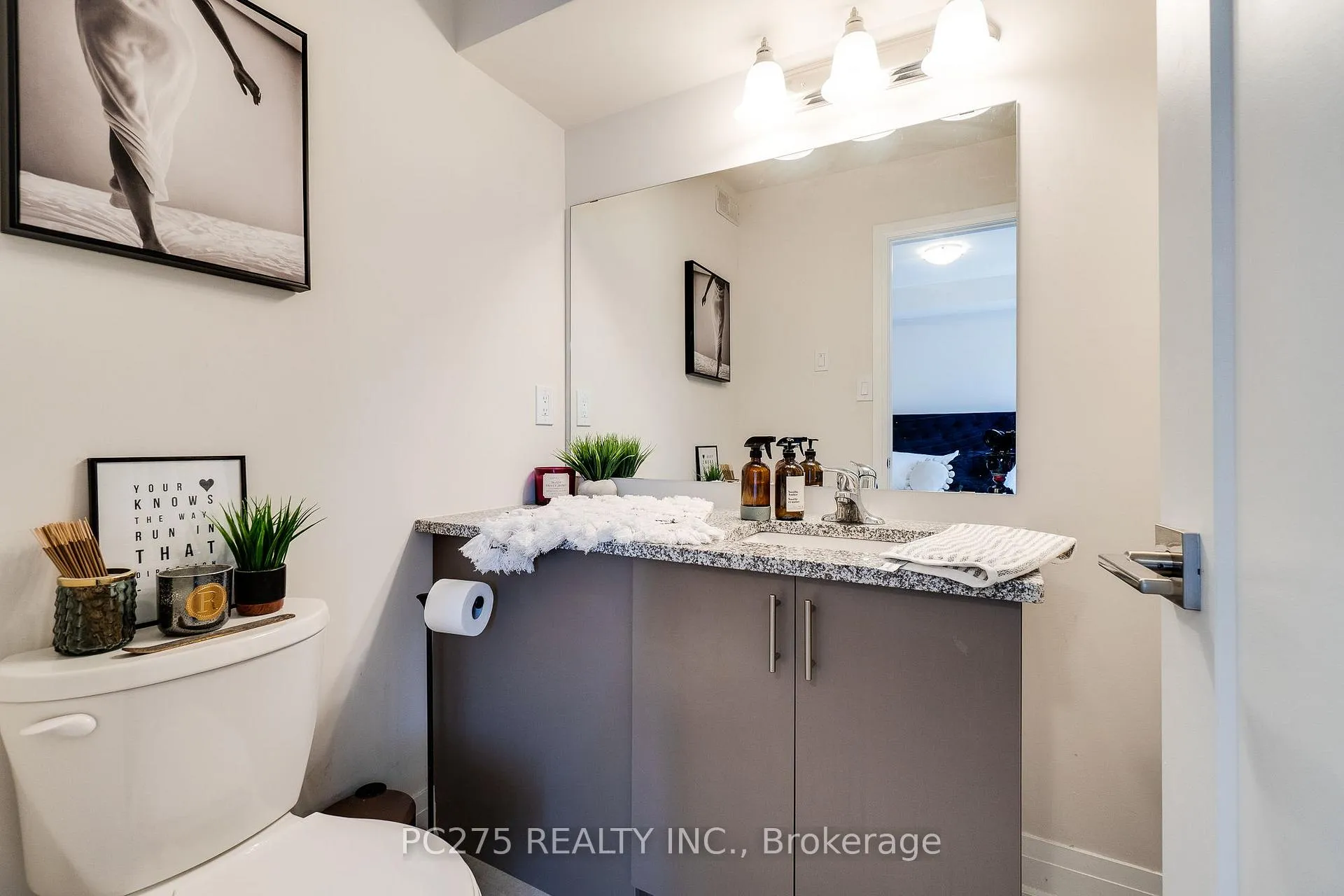 Photo 21 of Unit 34, 2 Willow Street, Brant, Paris — HOMEH