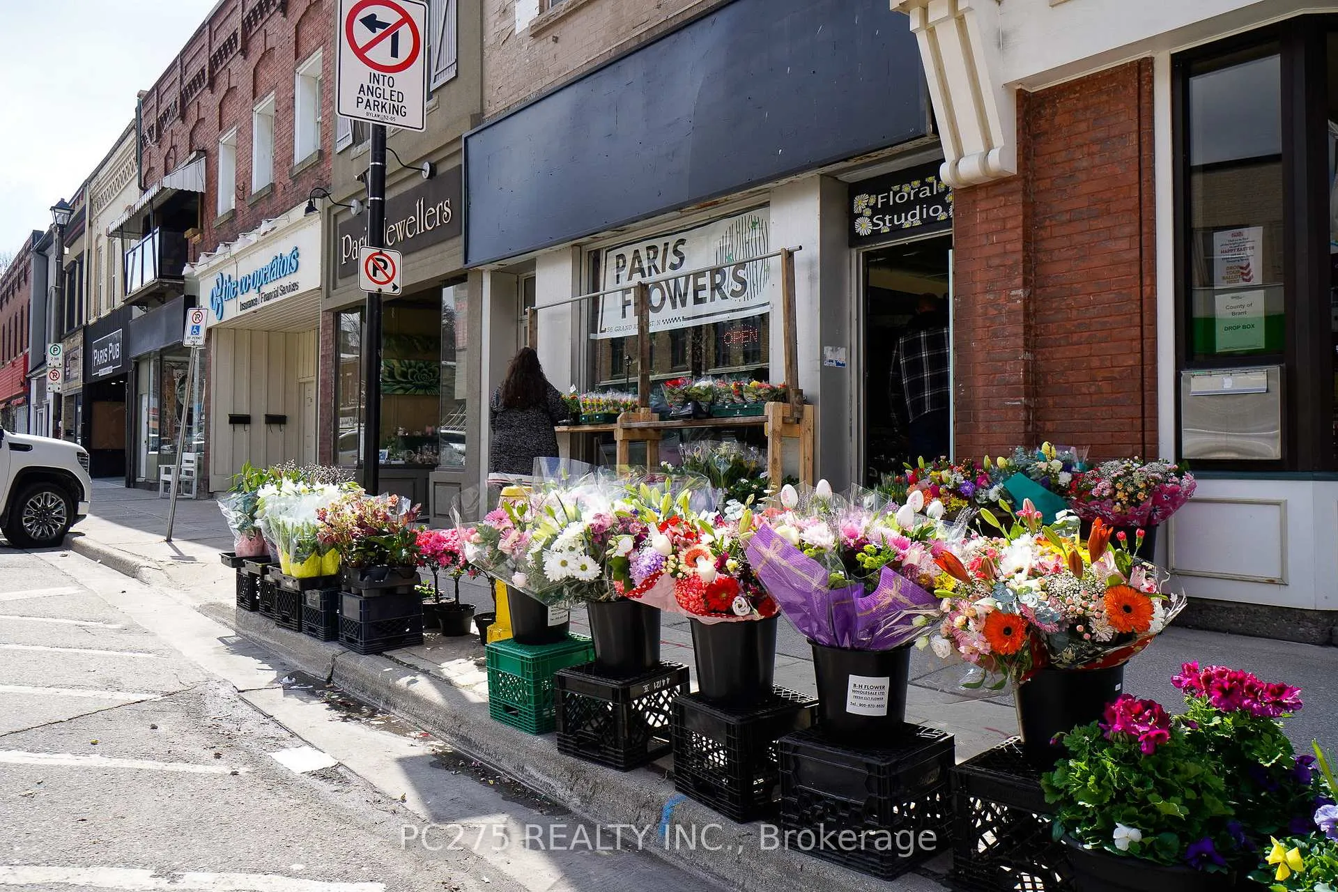 Photo 45 of Unit 34, 2 Willow Street, Brant, Paris — HOMEH