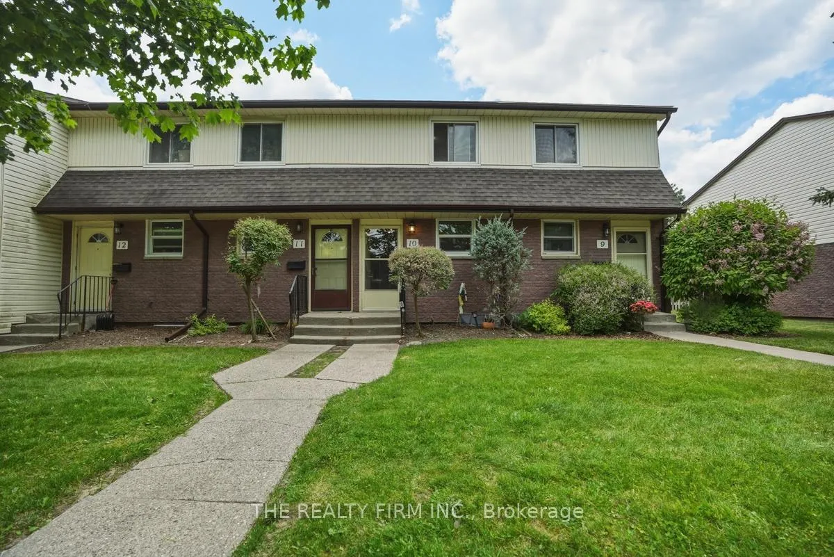 Front of Unit 10, 1919 Trafalgar Street