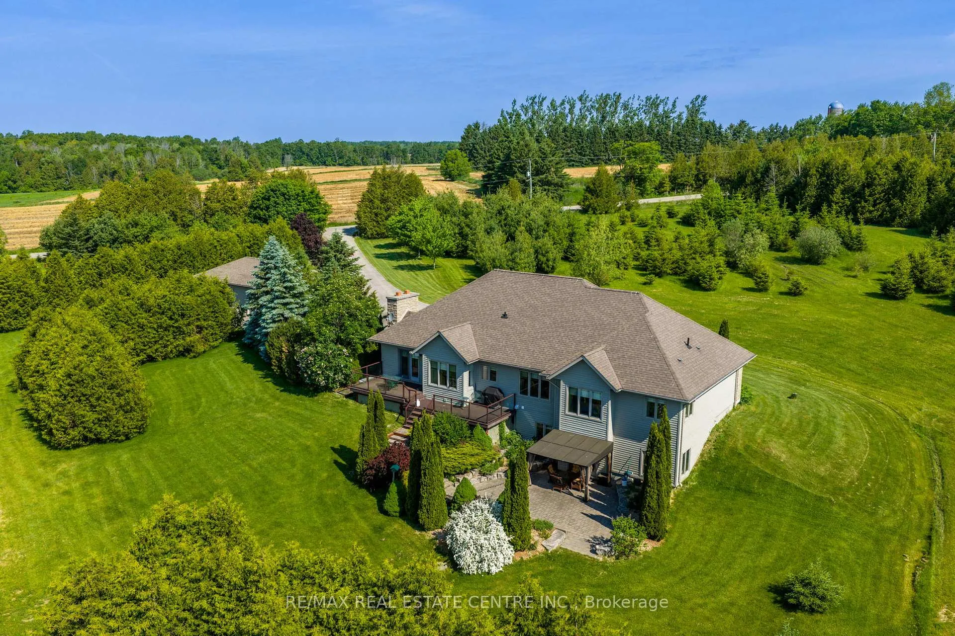 Photo 3 of 9129 Sideroad 17, Erin, Rural Erin — HOMEH