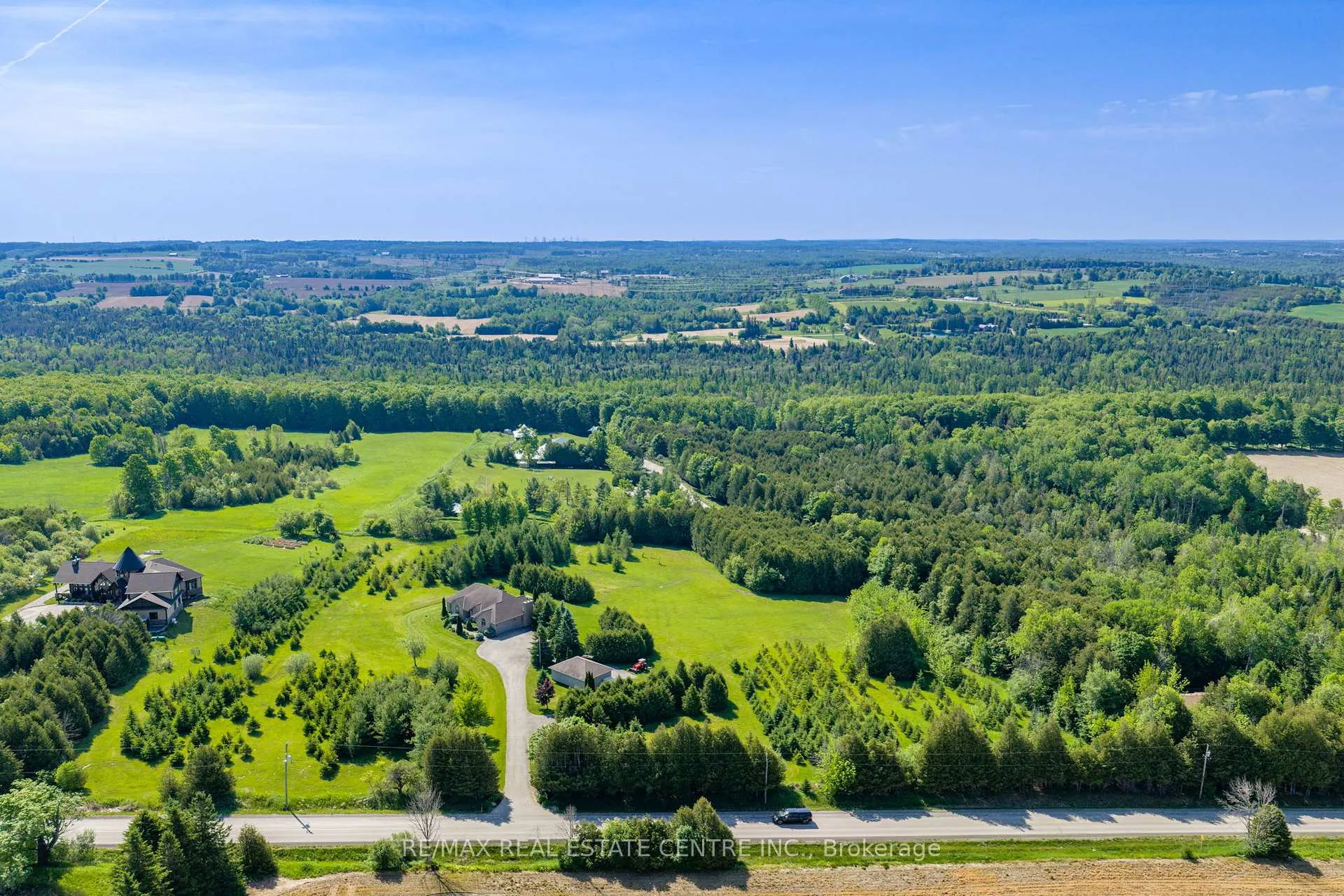 Photo 38 of 9129 Sideroad 17, Erin, Rural Erin — HOMEH