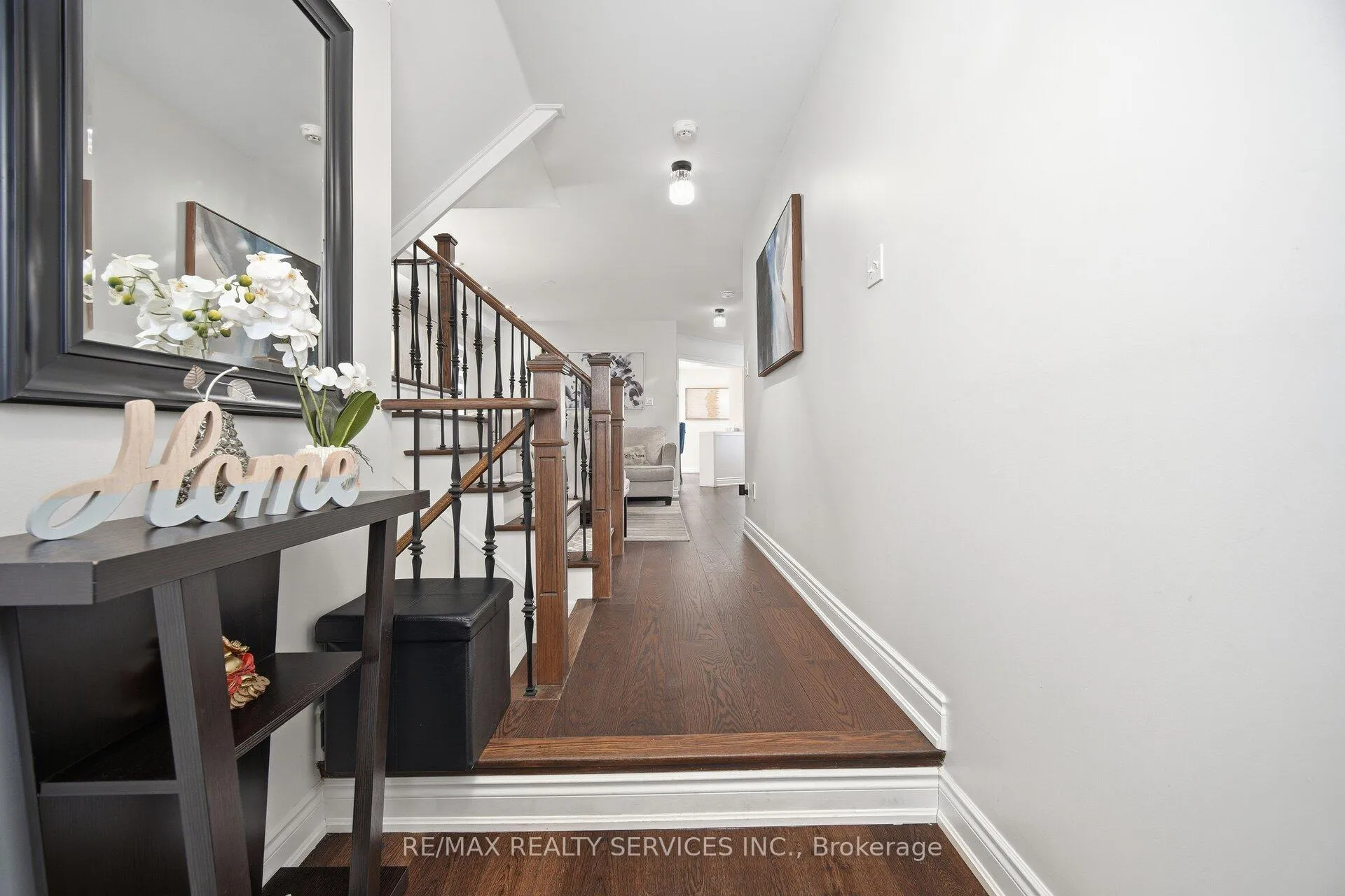Photo 2 of 47 Newark Way, Brampton, Fletcher's Meadow — HOMEH
