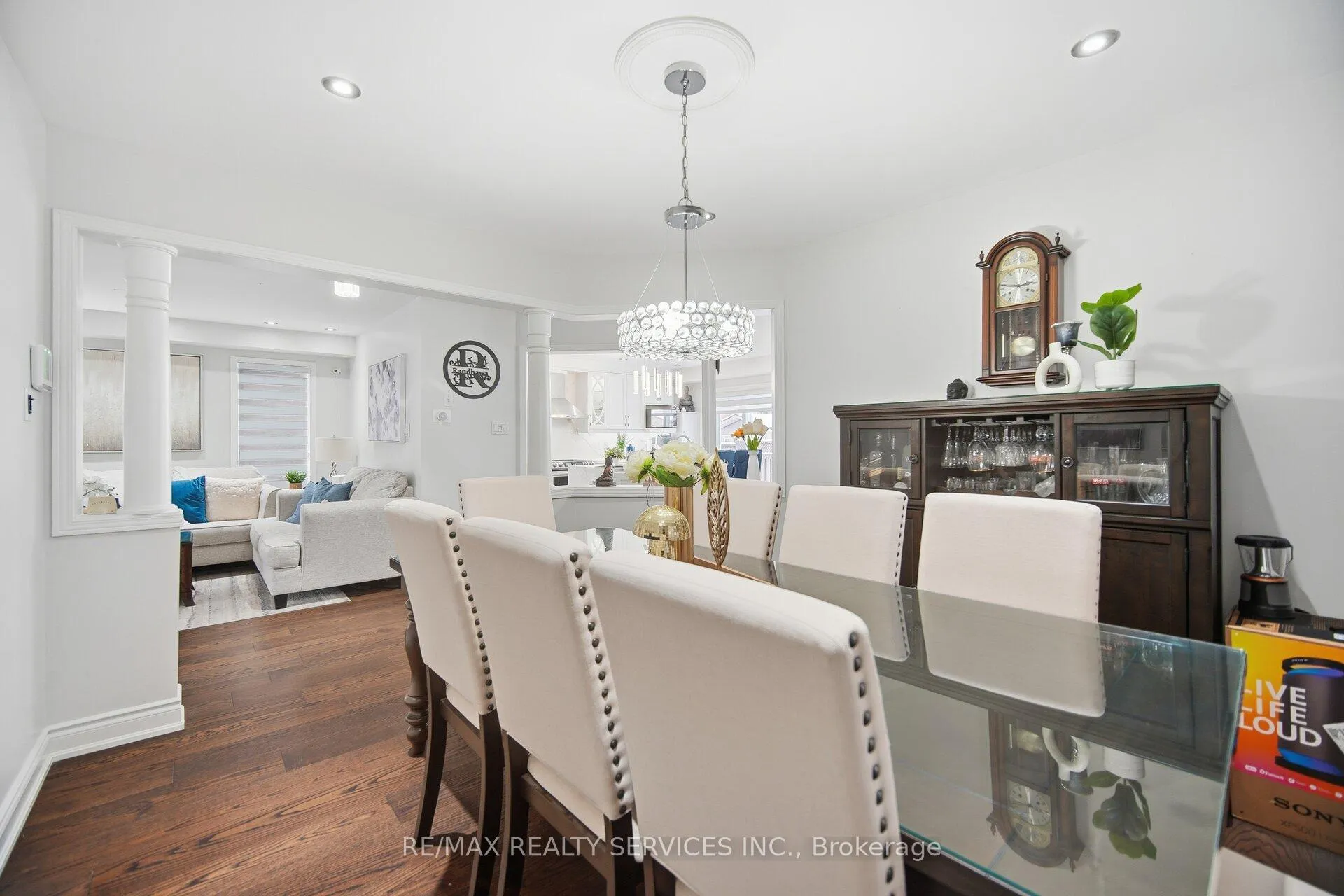 Photo 9 of 47 Newark Way, Brampton, Fletcher's Meadow — HOMEH