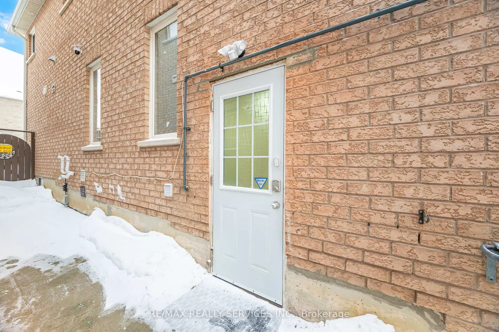Photo 36 of 47 Newark Way, Brampton, Fletcher's Meadow — HOMEH