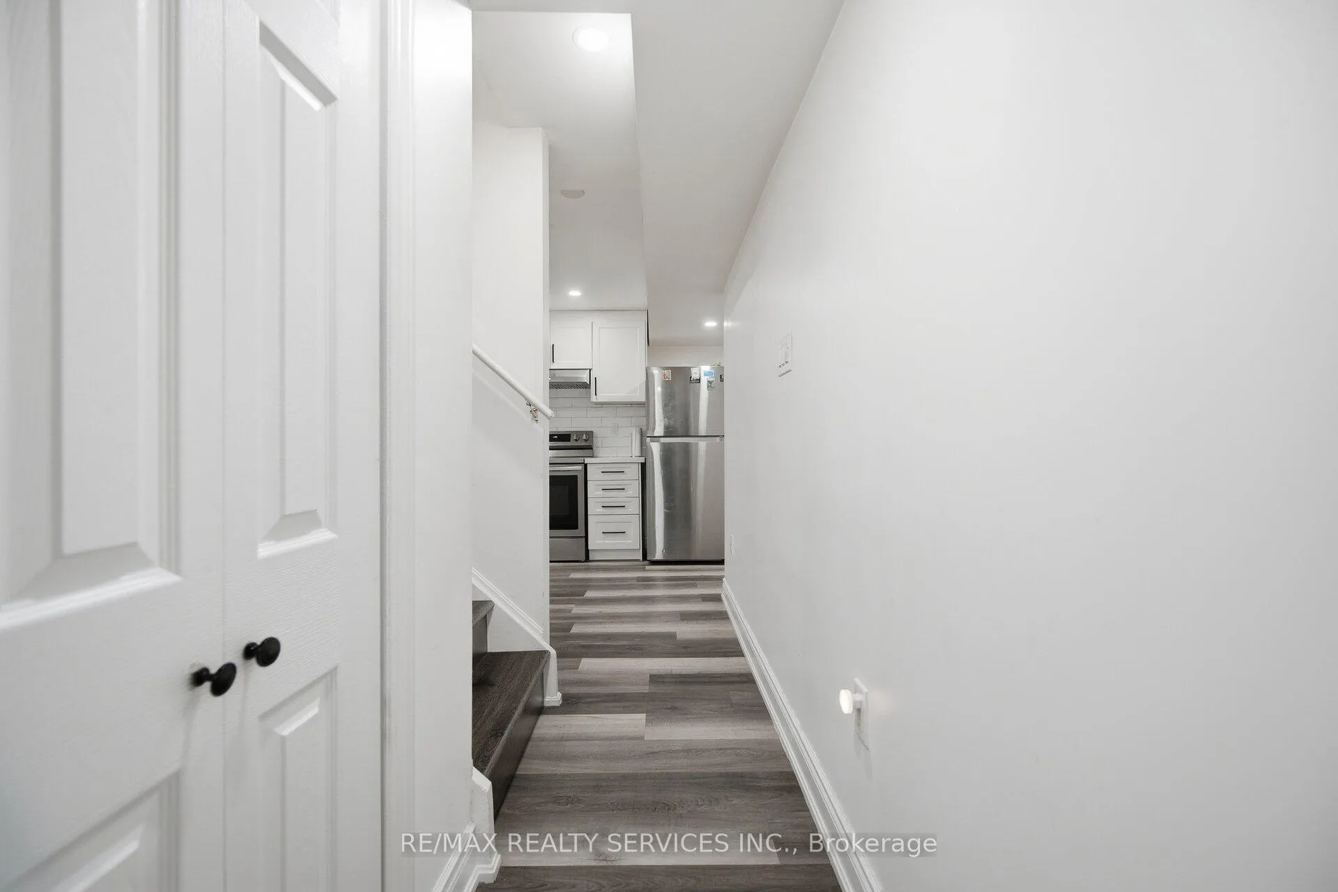 Photo 38 of 47 Newark Way, Brampton, Fletcher's Meadow — HOMEH