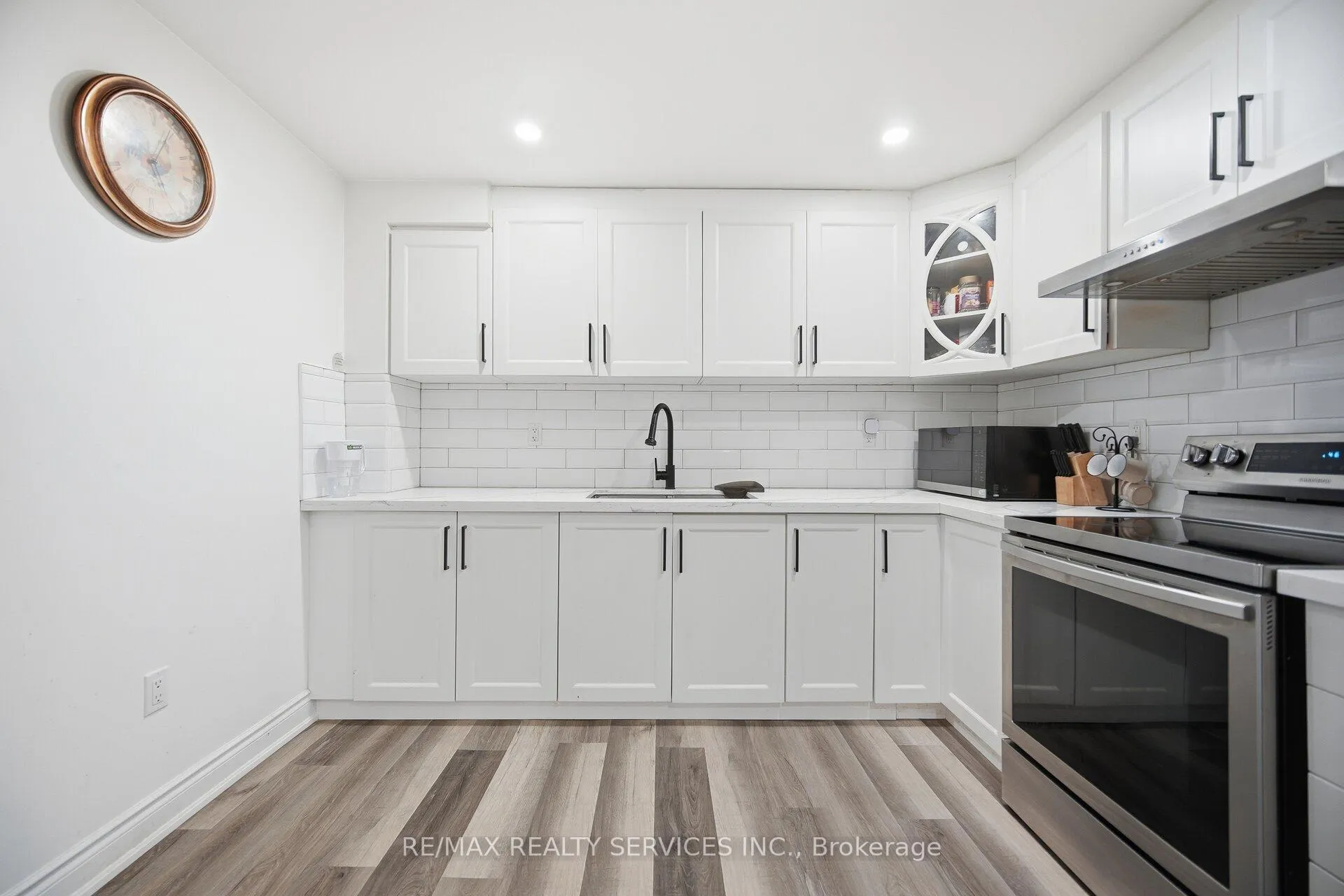 Photo 40 of 47 Newark Way, Brampton, Fletcher's Meadow — HOMEH