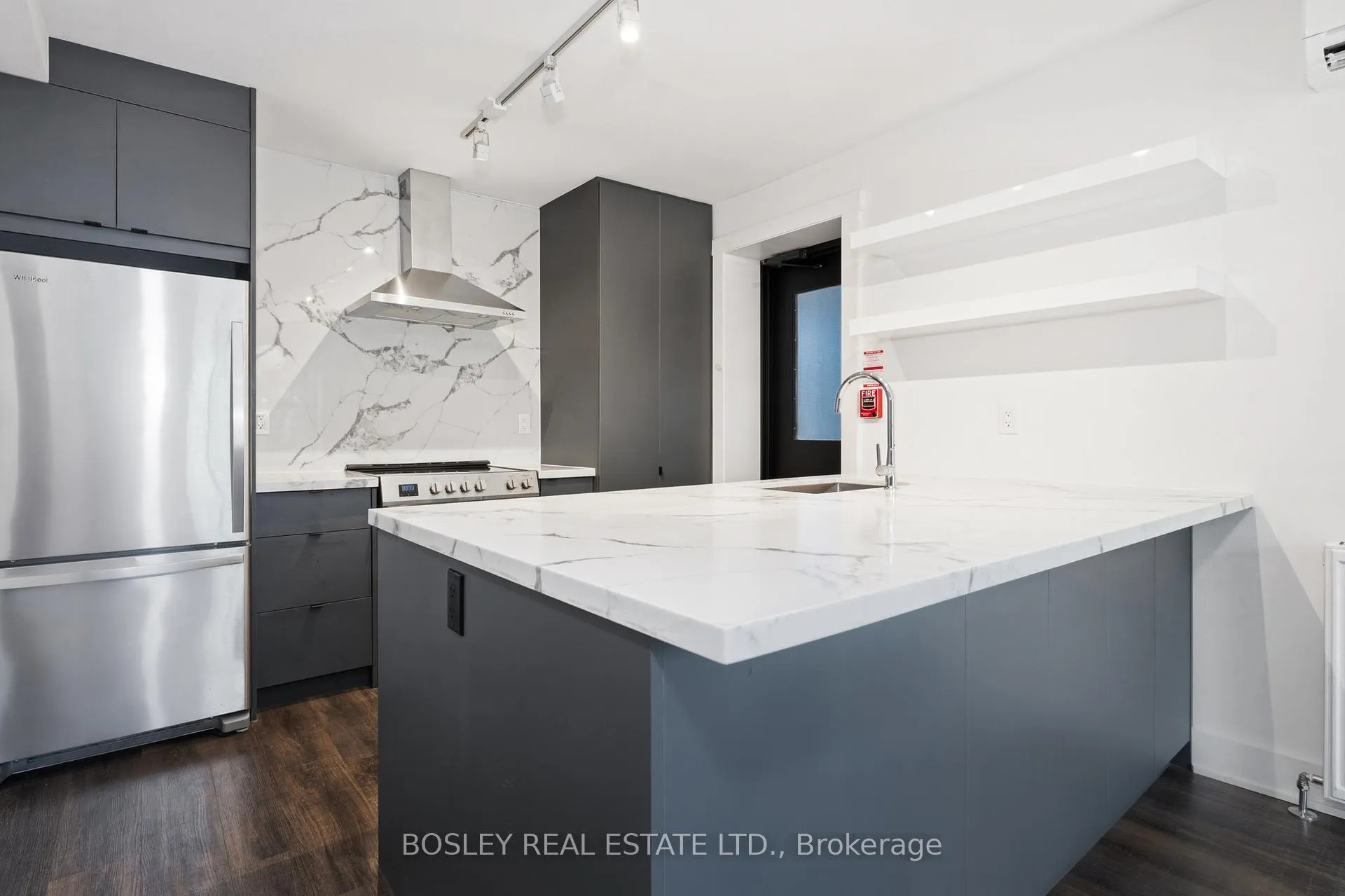 Photo 4 of Unit 2, 334 Gladstone Avenue, Toronto, Little Portugal — HOMEH