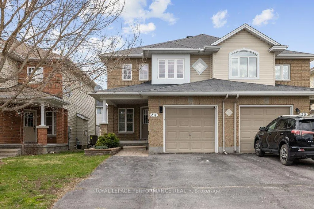 Photo 2 of 34 Moe Robillard Street, Arnprior — HOMEH