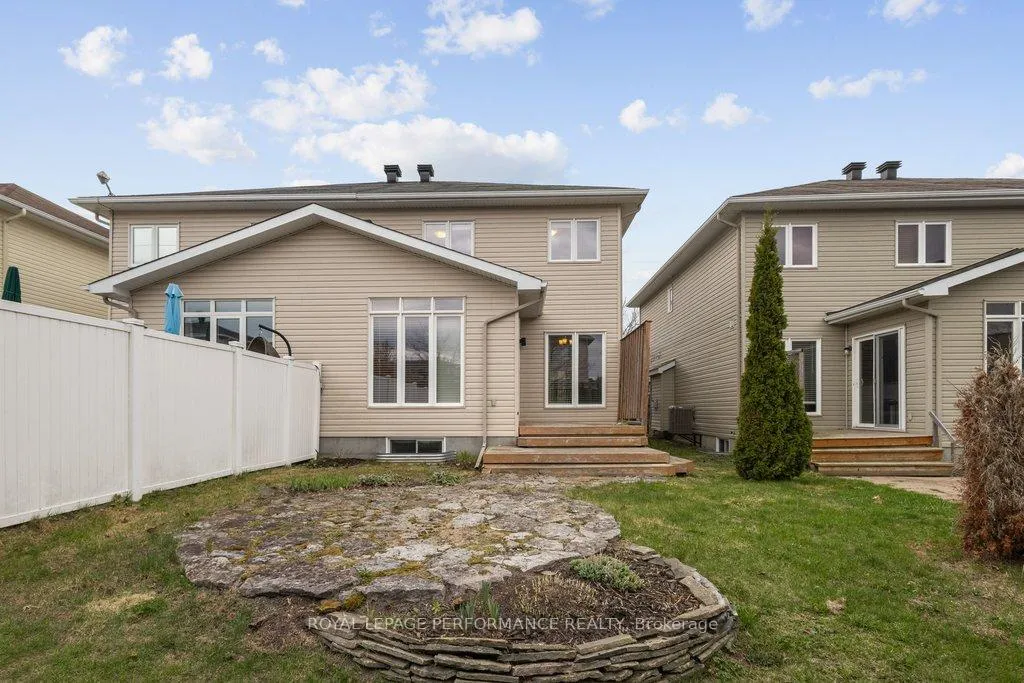 Photo 48 of 34 Moe Robillard Street, Arnprior — HOMEH
