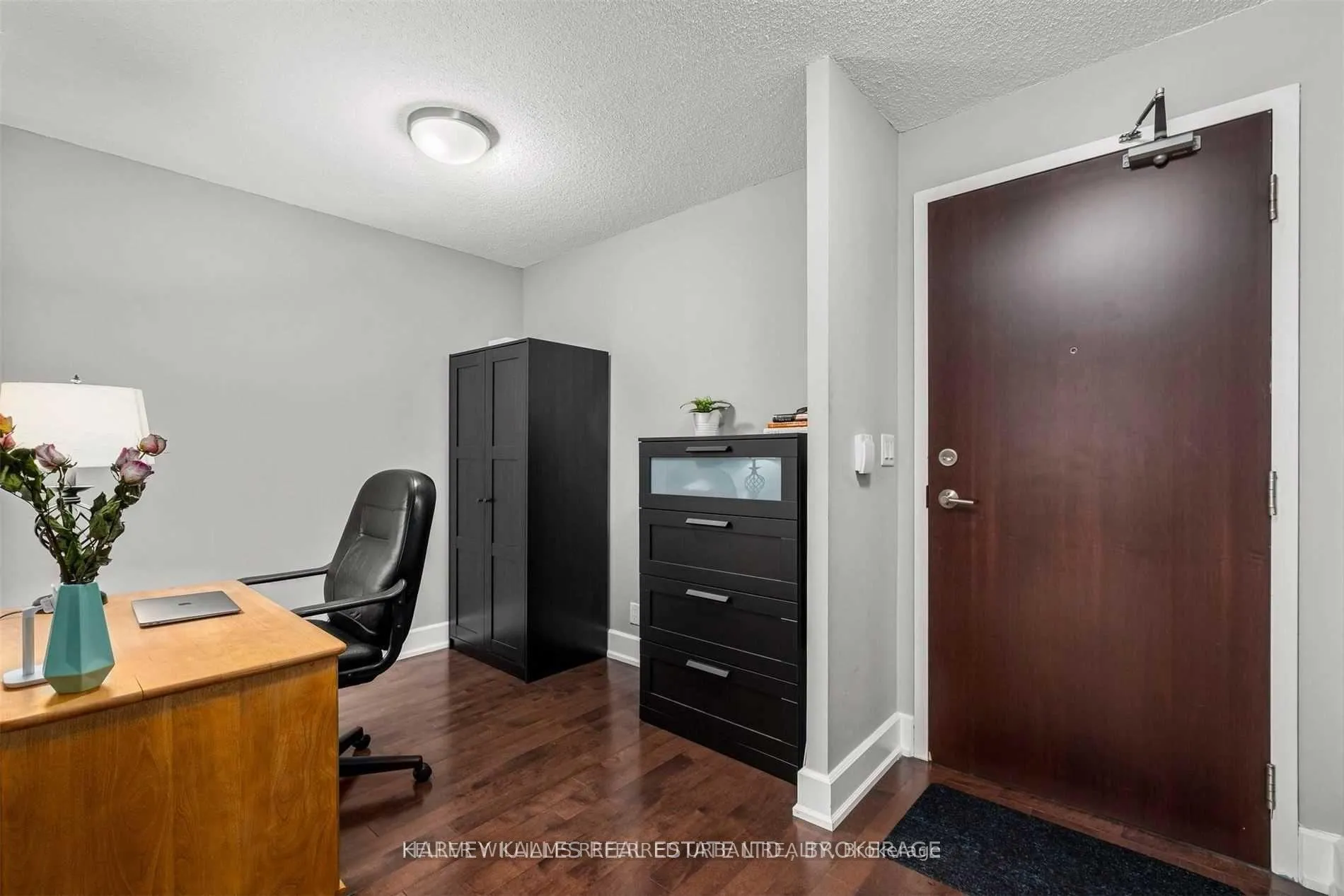 Photo 6 of Unit 512, 676 Sheppard Avenue E, North York, Bayview Village — HOMEH