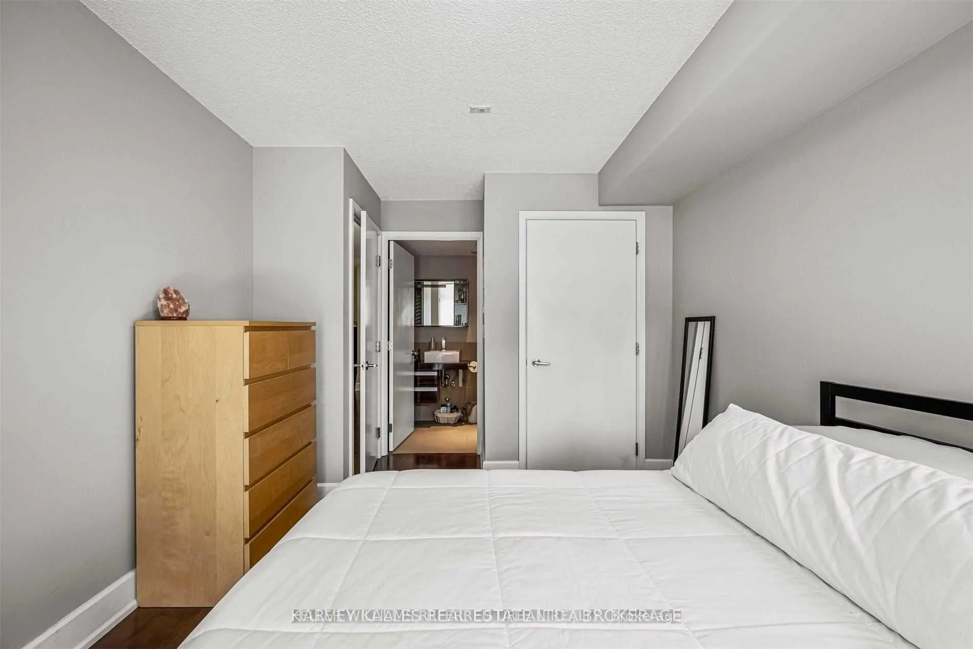 Photo 18 of Unit 512, 676 Sheppard Avenue E, North York, Bayview Village — HOMEH