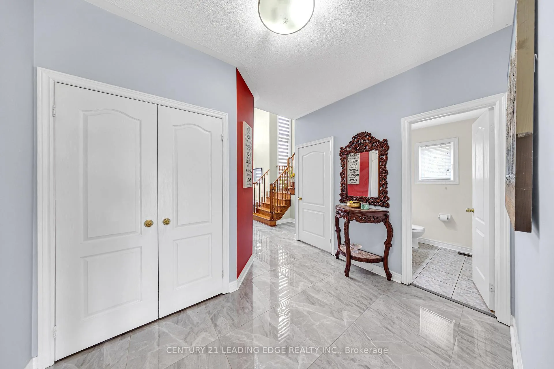 Photo 6 of 40 Ann Louise Crescent, Markham, Cedarwood — HOMEH