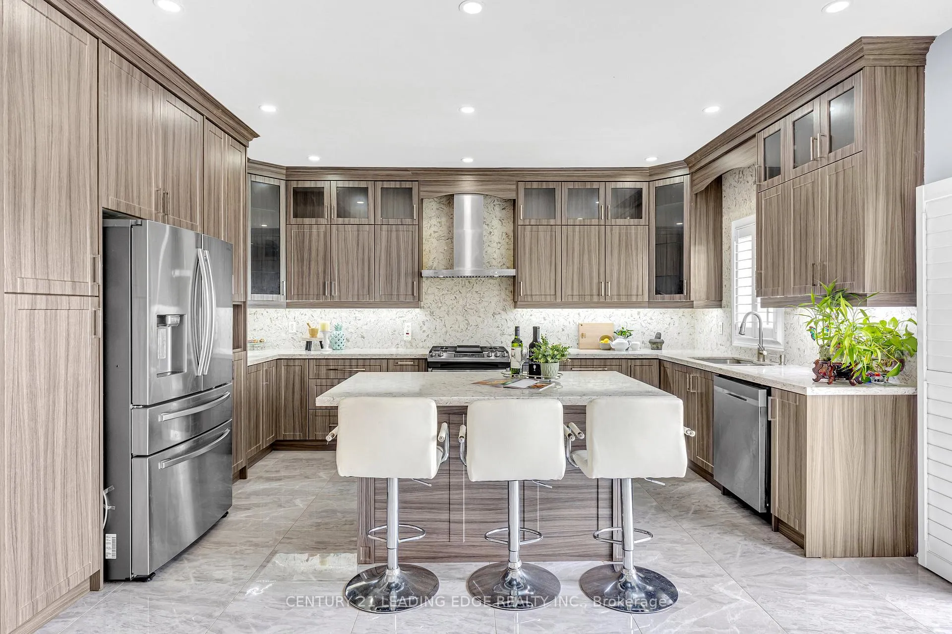 Photo 13 of 40 Ann Louise Crescent, Markham, Cedarwood — HOMEH
