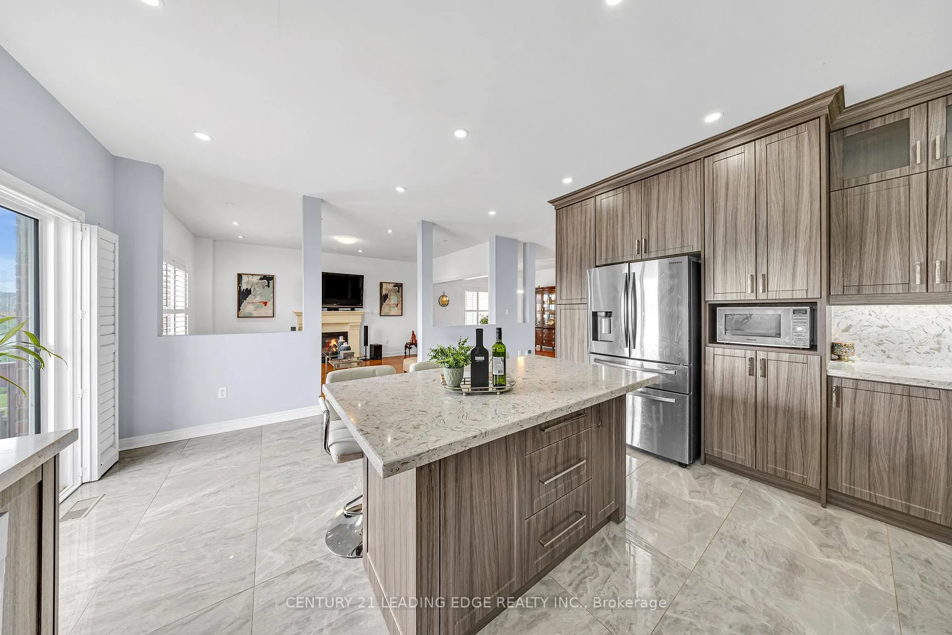 Photo 15 of 40 Ann Louise Crescent, Markham, Cedarwood — HOMEH