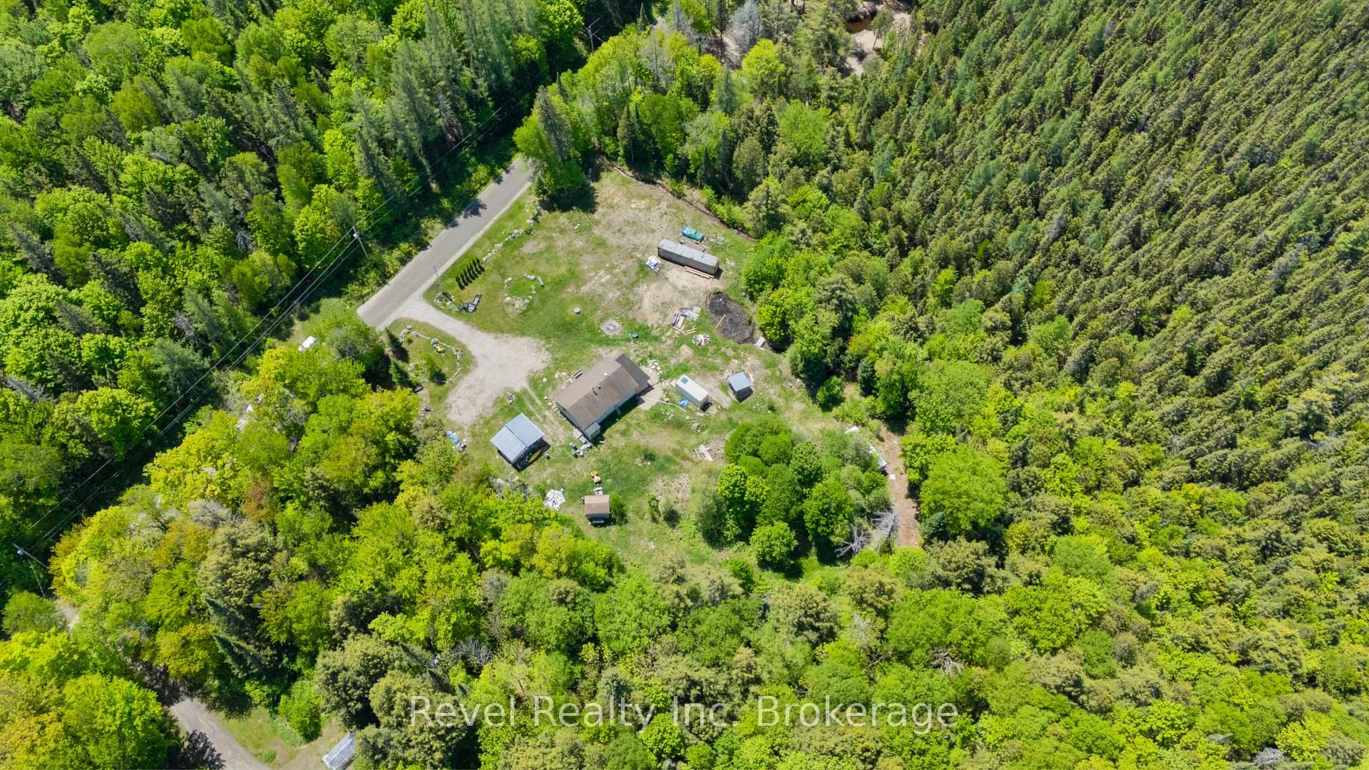 Photo 2 of 1150 Royston Road, Ryerson — HOMEH