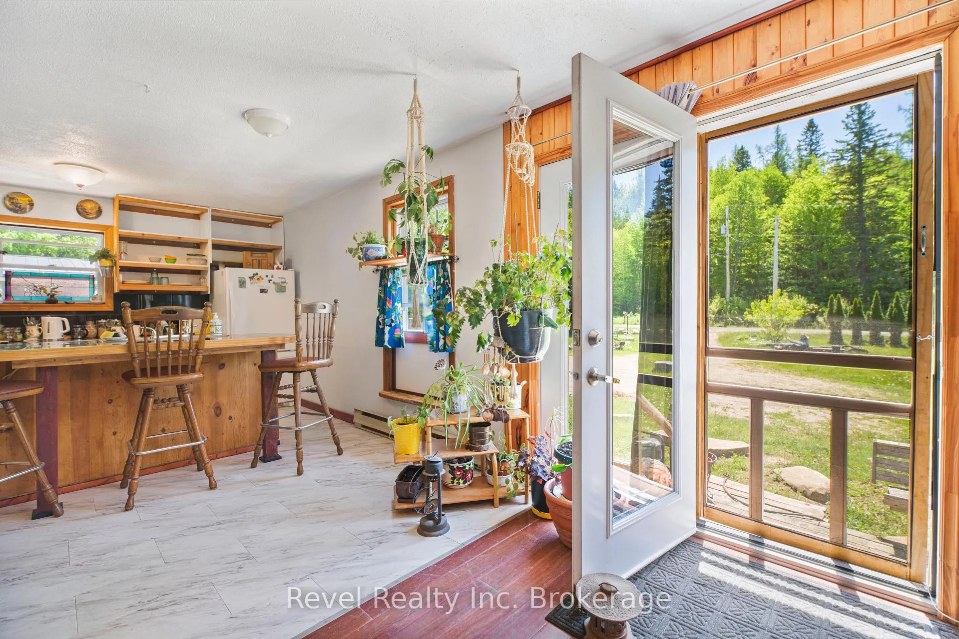 Photo 15 of 1150 Royston Road, Ryerson — HOMEH