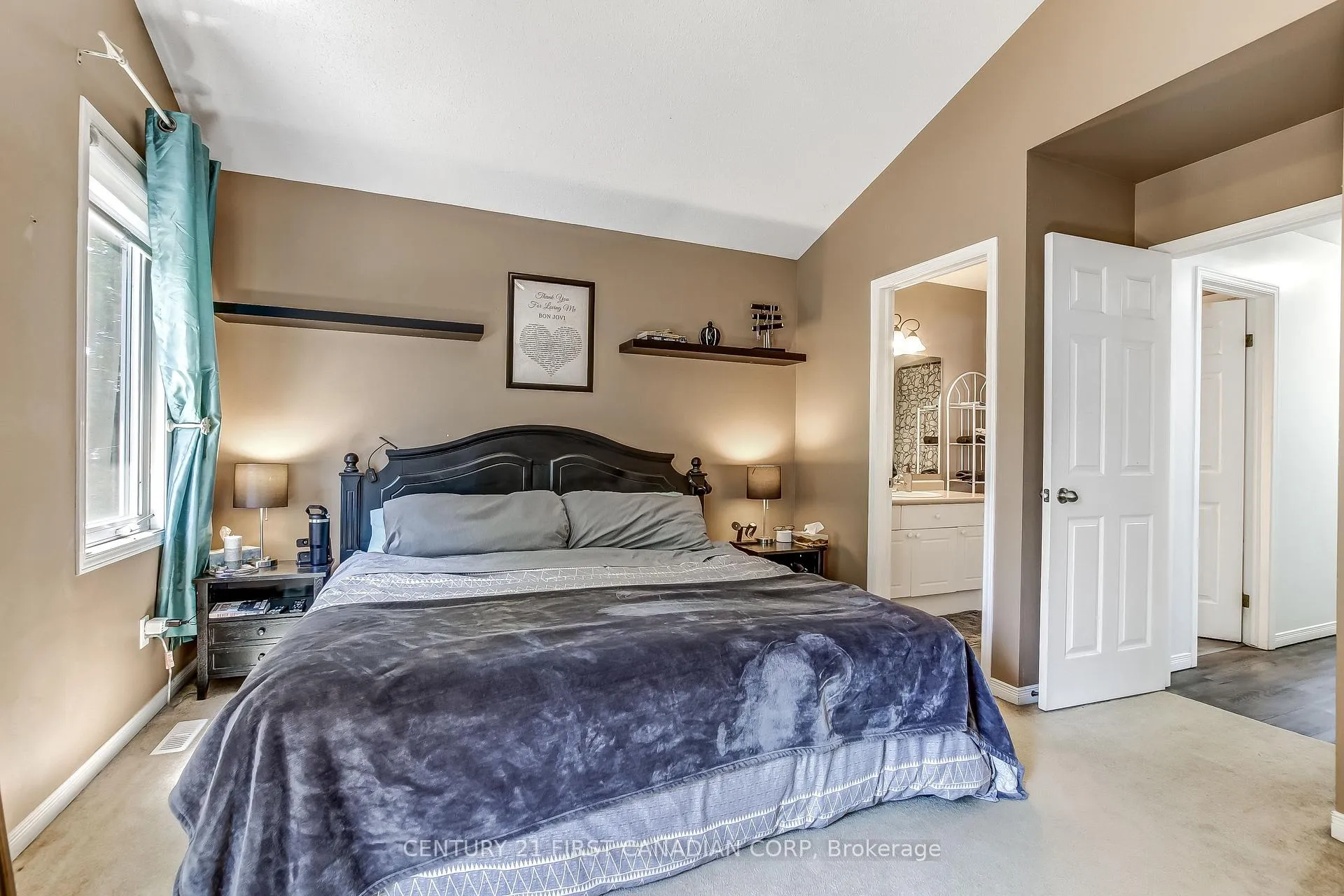 Photo 3 of 10 Steeplechase Court, St. Thomas — HOMEH