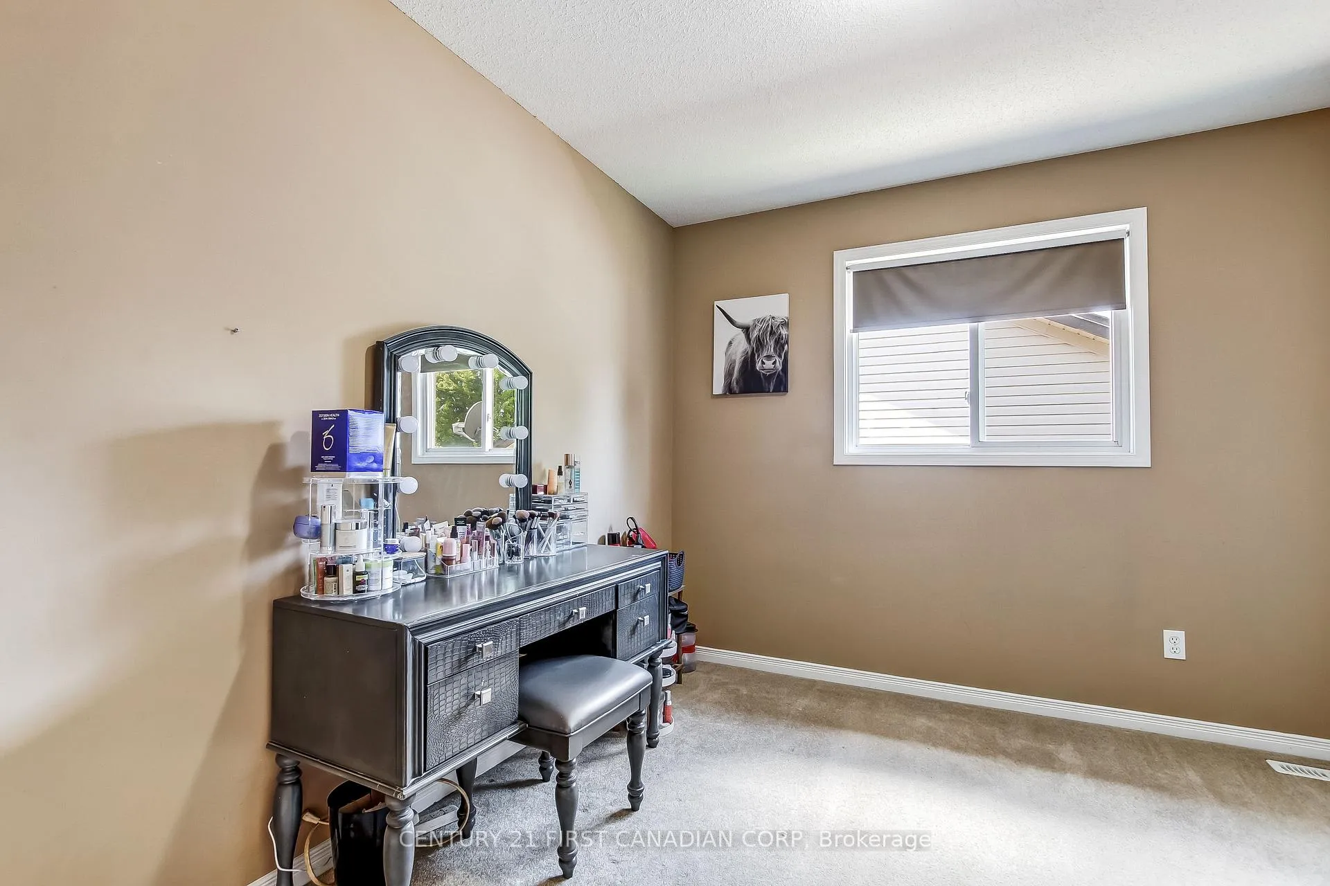 Photo 6 of 10 Steeplechase Court, St. Thomas — HOMEH