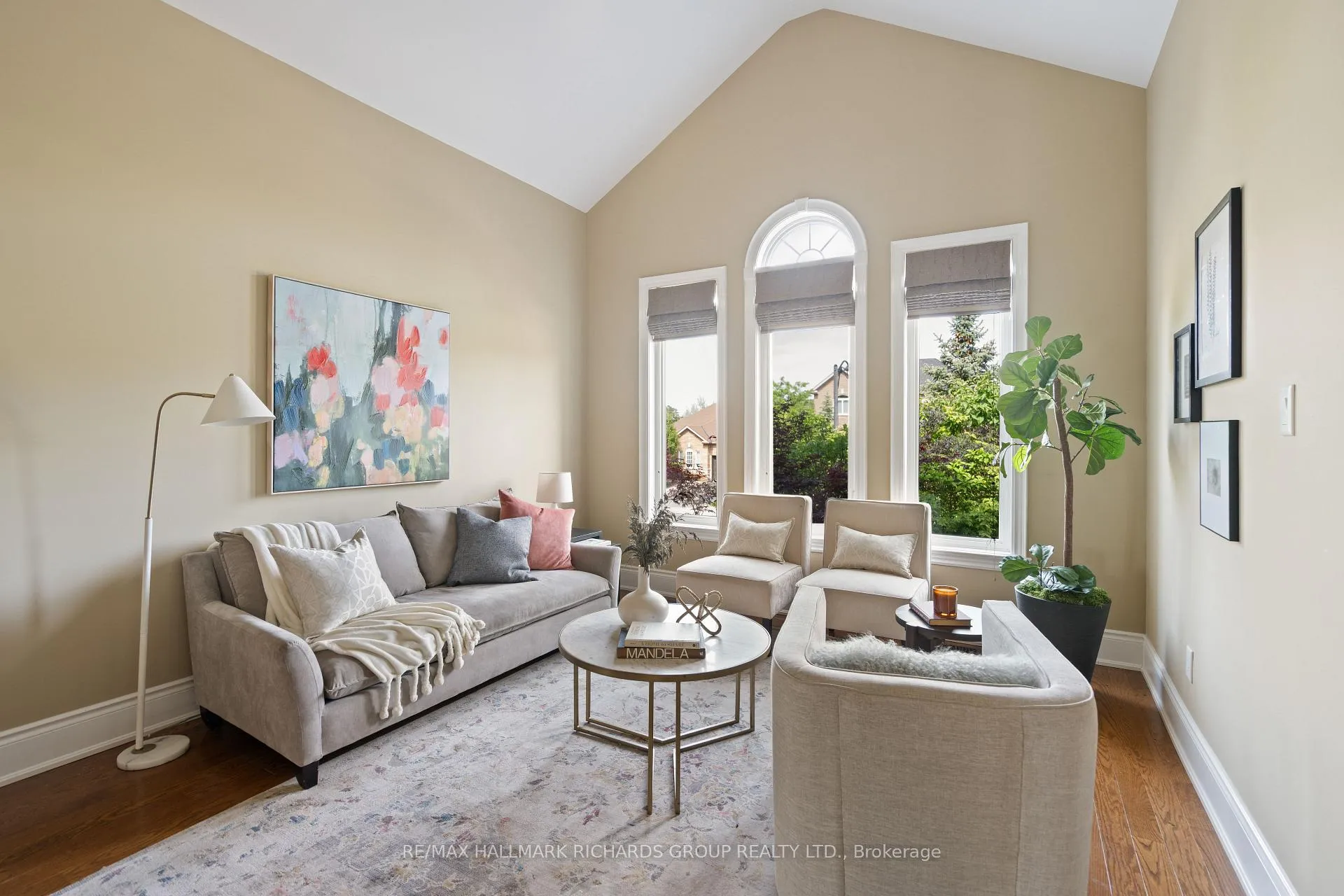 Photo 11 of 42 Germana Place, Vaughan, Rural Vaughan — HOMEH